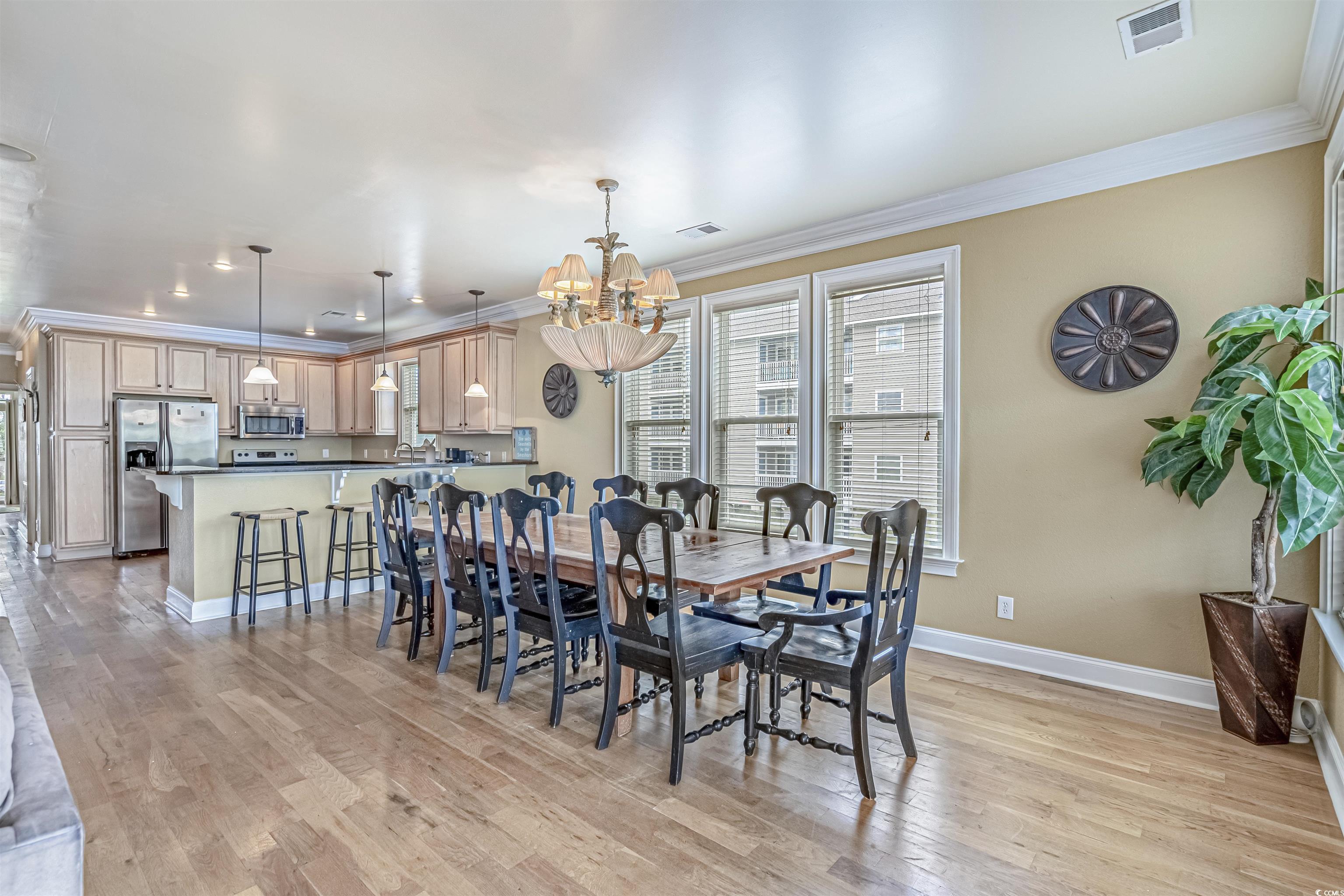 827 North Waccamaw Dr.