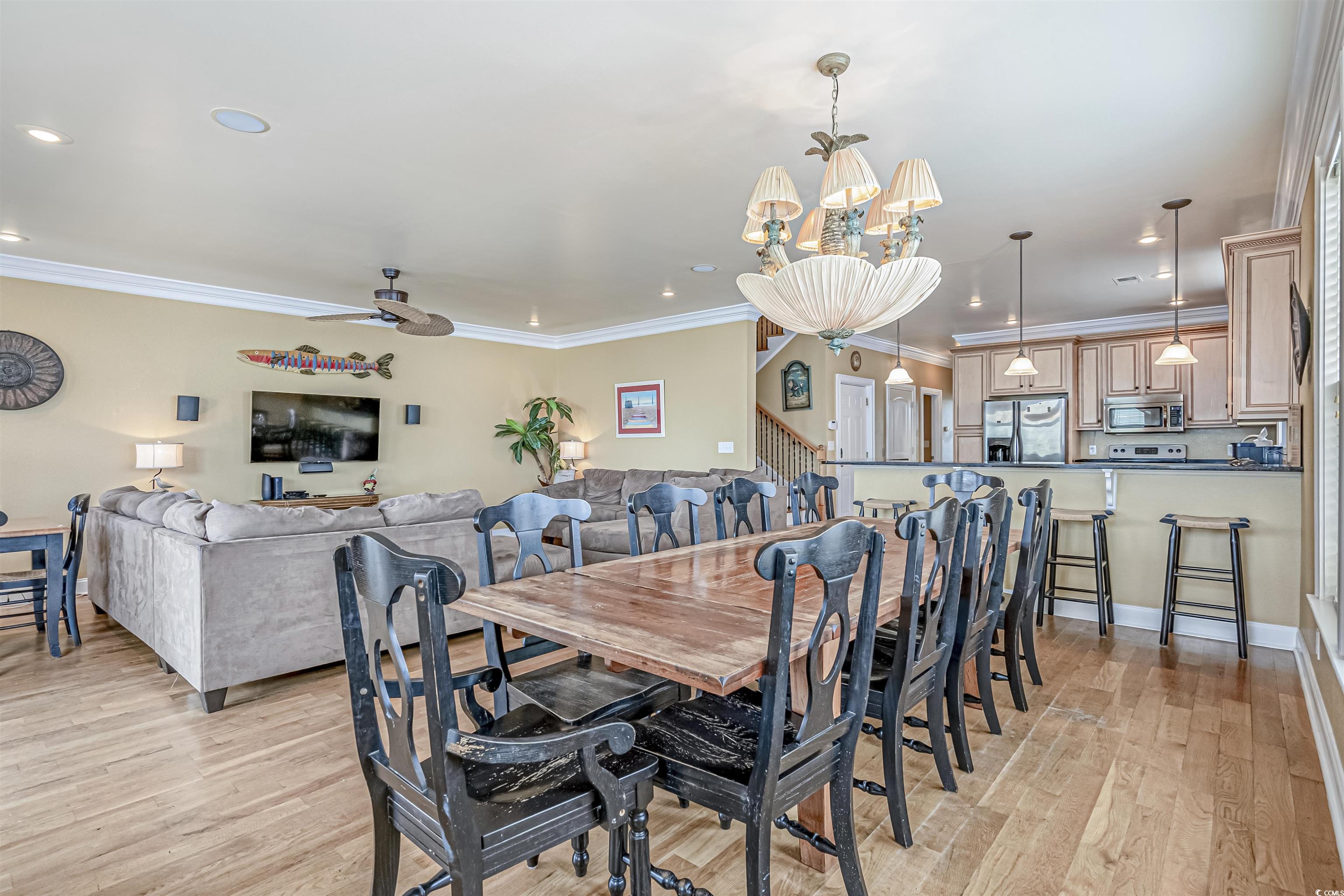 827 North Waccamaw Dr.
