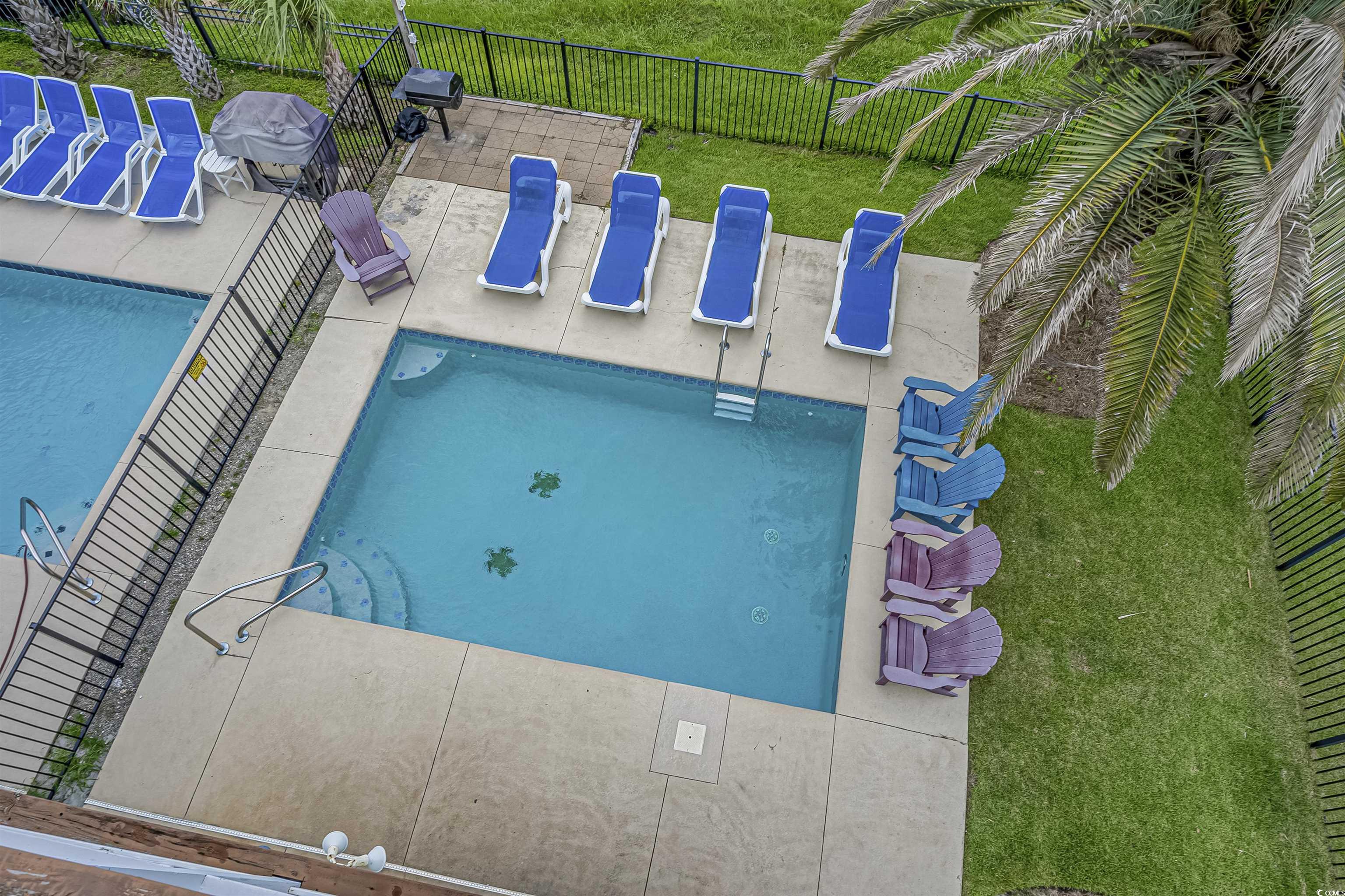 827 North Waccamaw Dr.