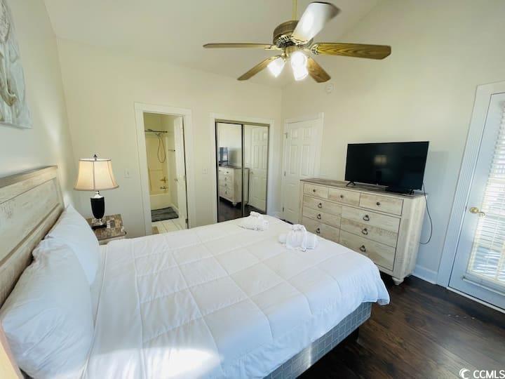 4631 Wild Iris Dr. Unit: 301