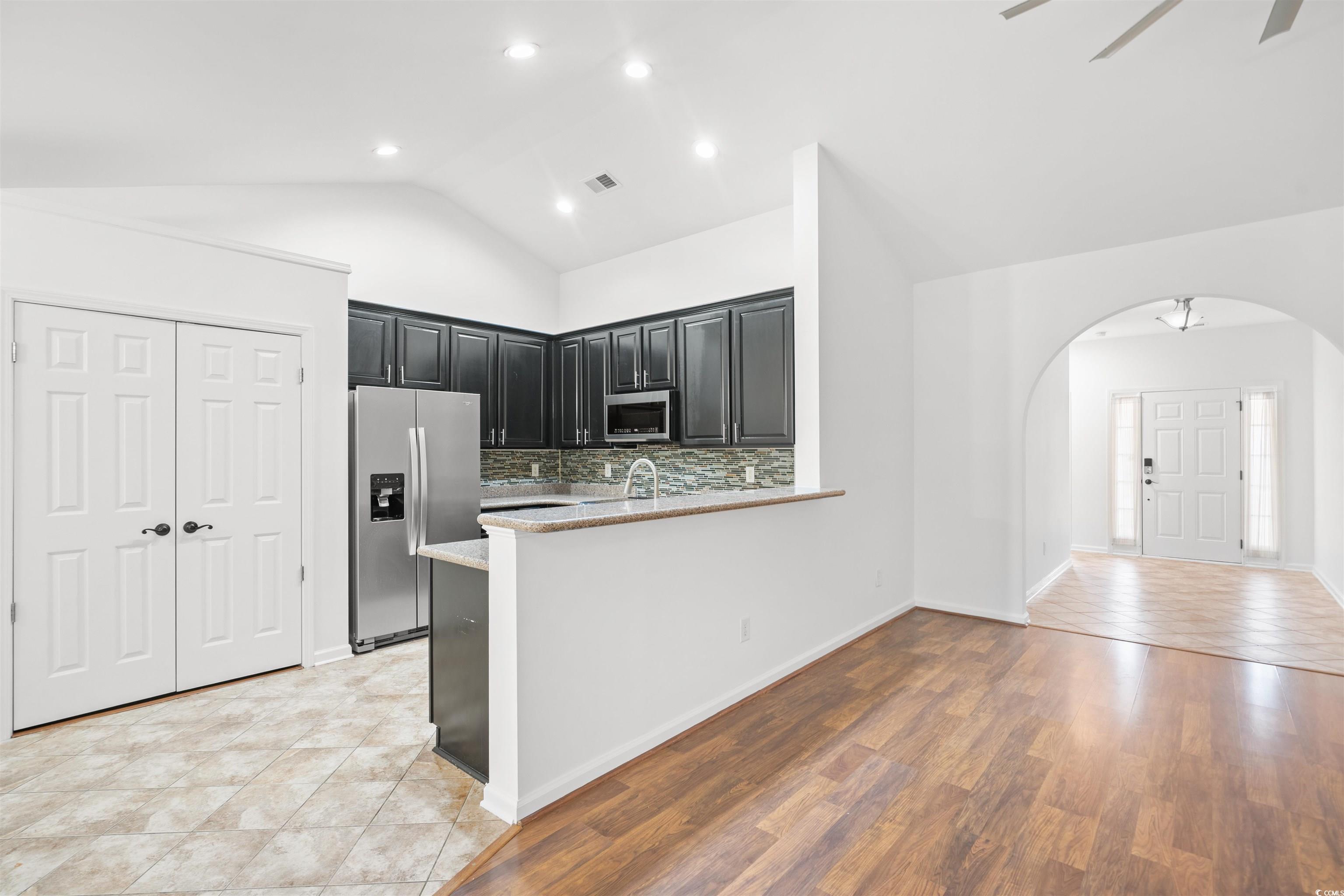 4485 Farm Lake Dr.