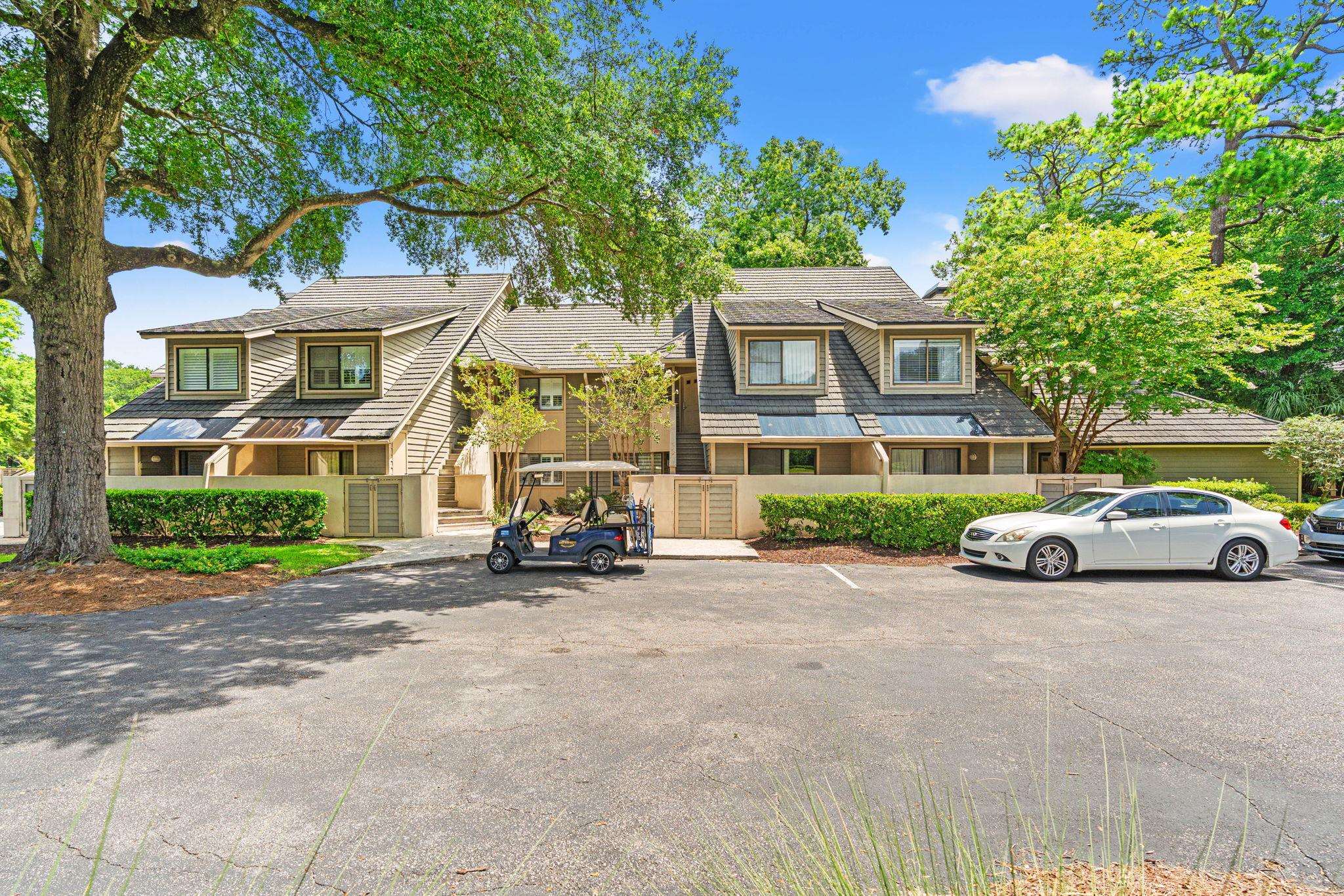 175 Saint Clears Way Unit: 23A