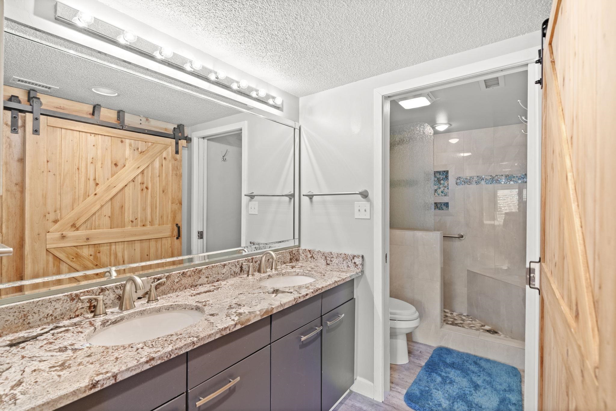 175 Saint Clears Way Unit: 23A