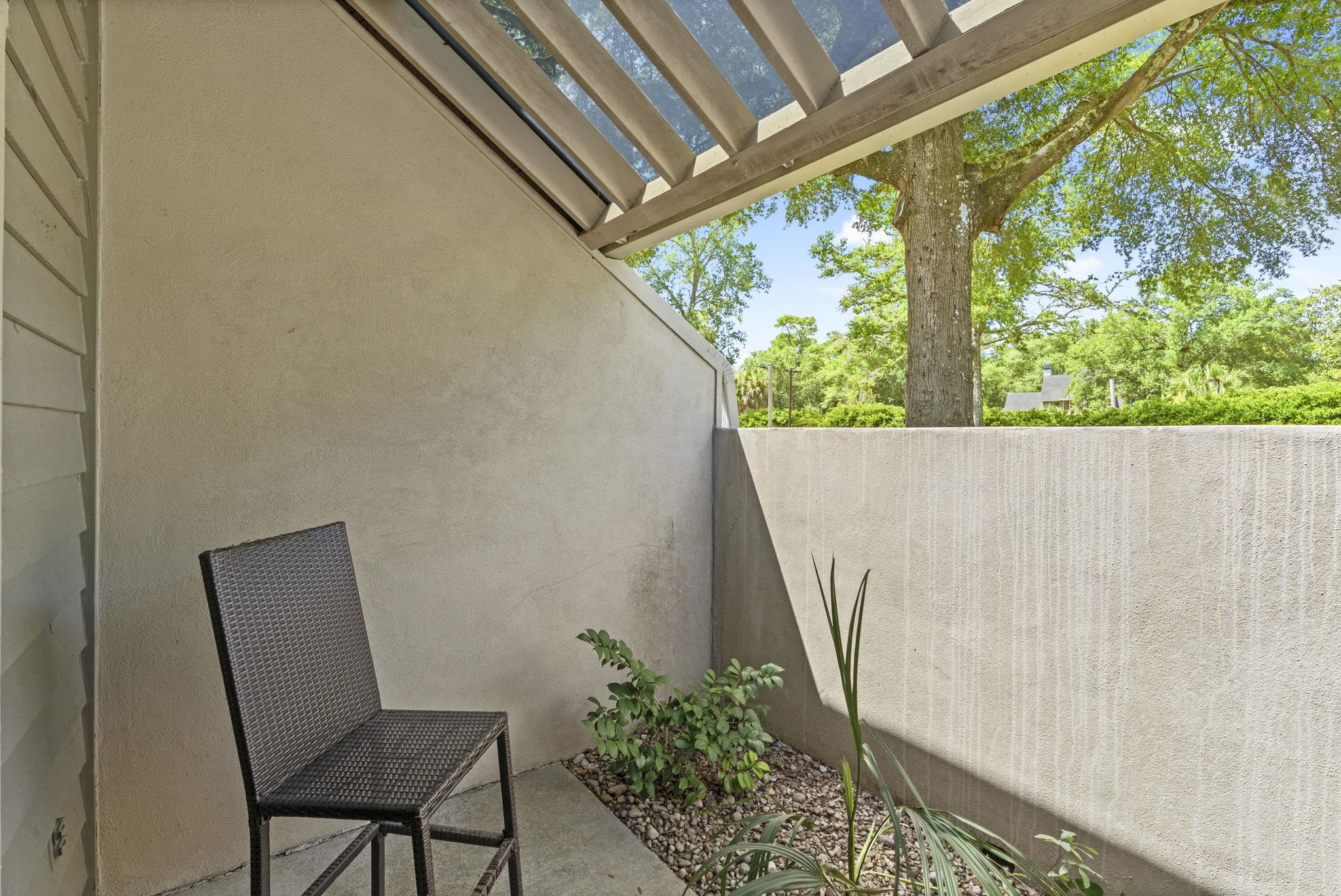 175 Saint Clears Way Unit: 23A