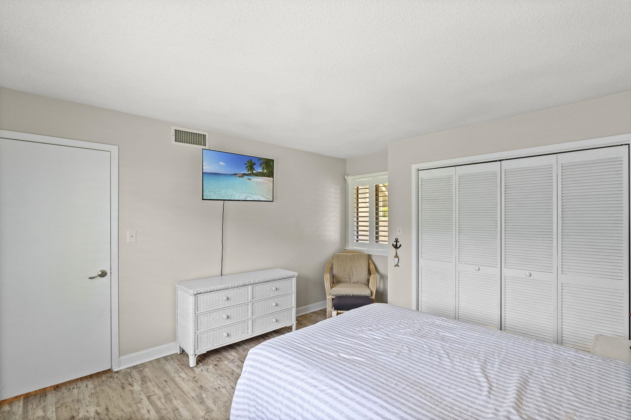 175 Saint Clears Way Unit: 23A