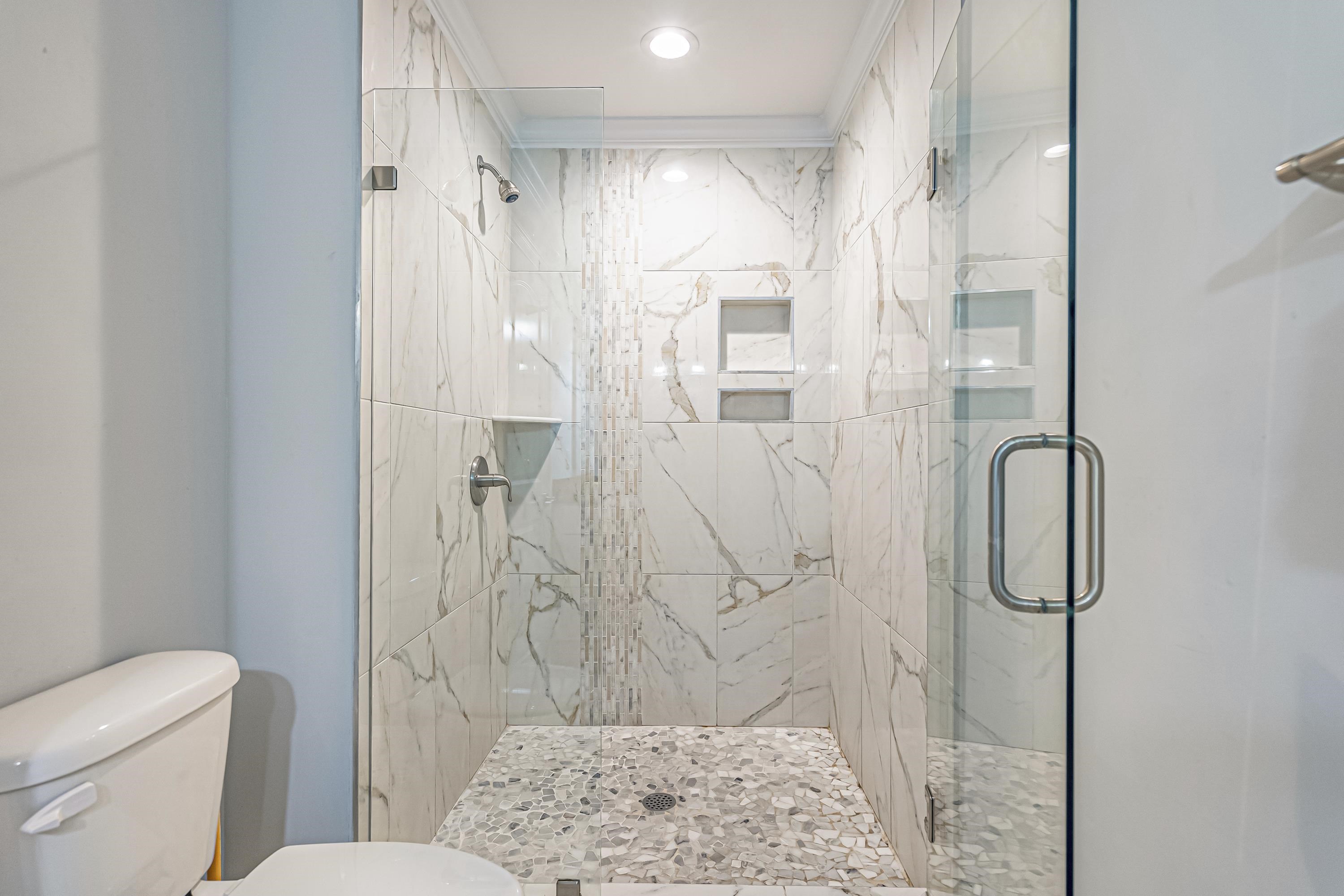 7401 N Ocean Blvd. Unit: 8