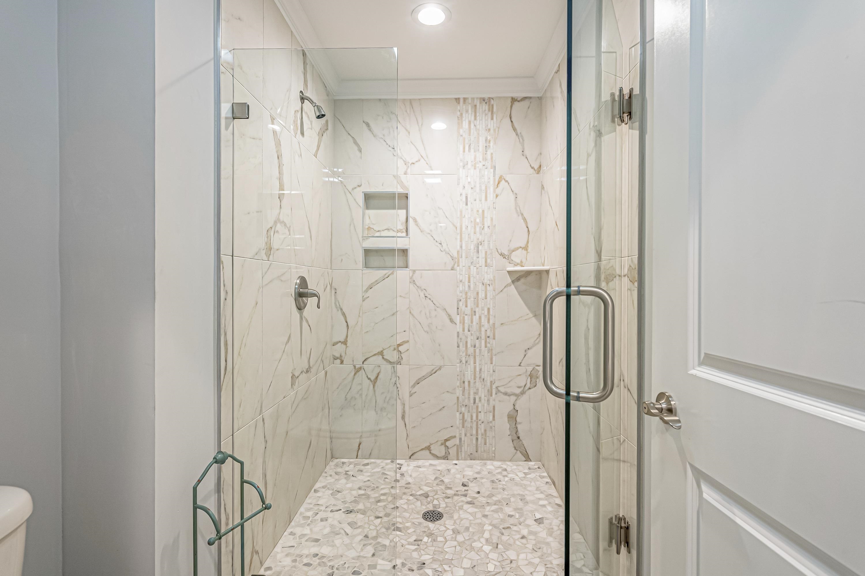 7401 N Ocean Blvd. Unit: 8