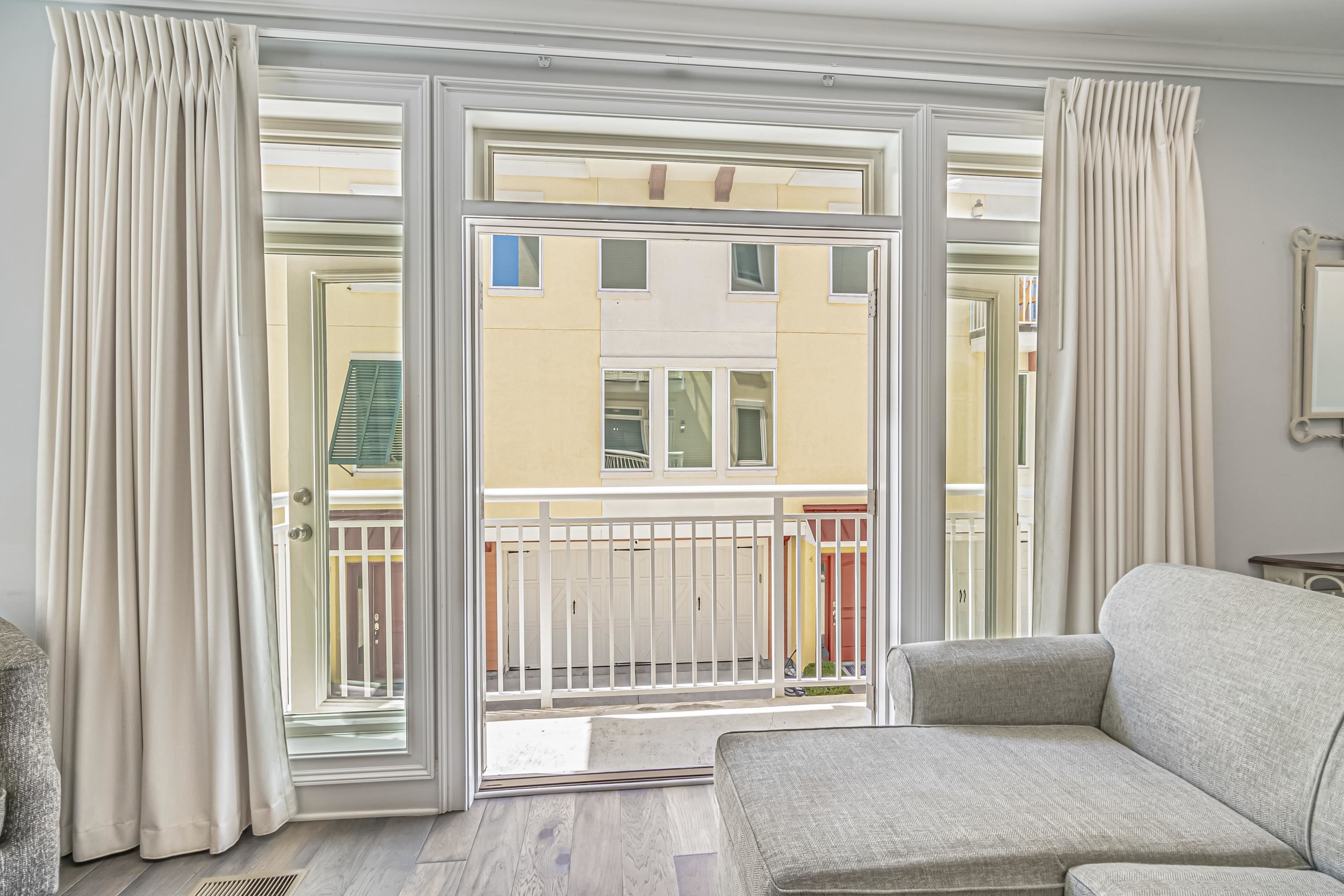 7401 N Ocean Blvd. Unit: 8