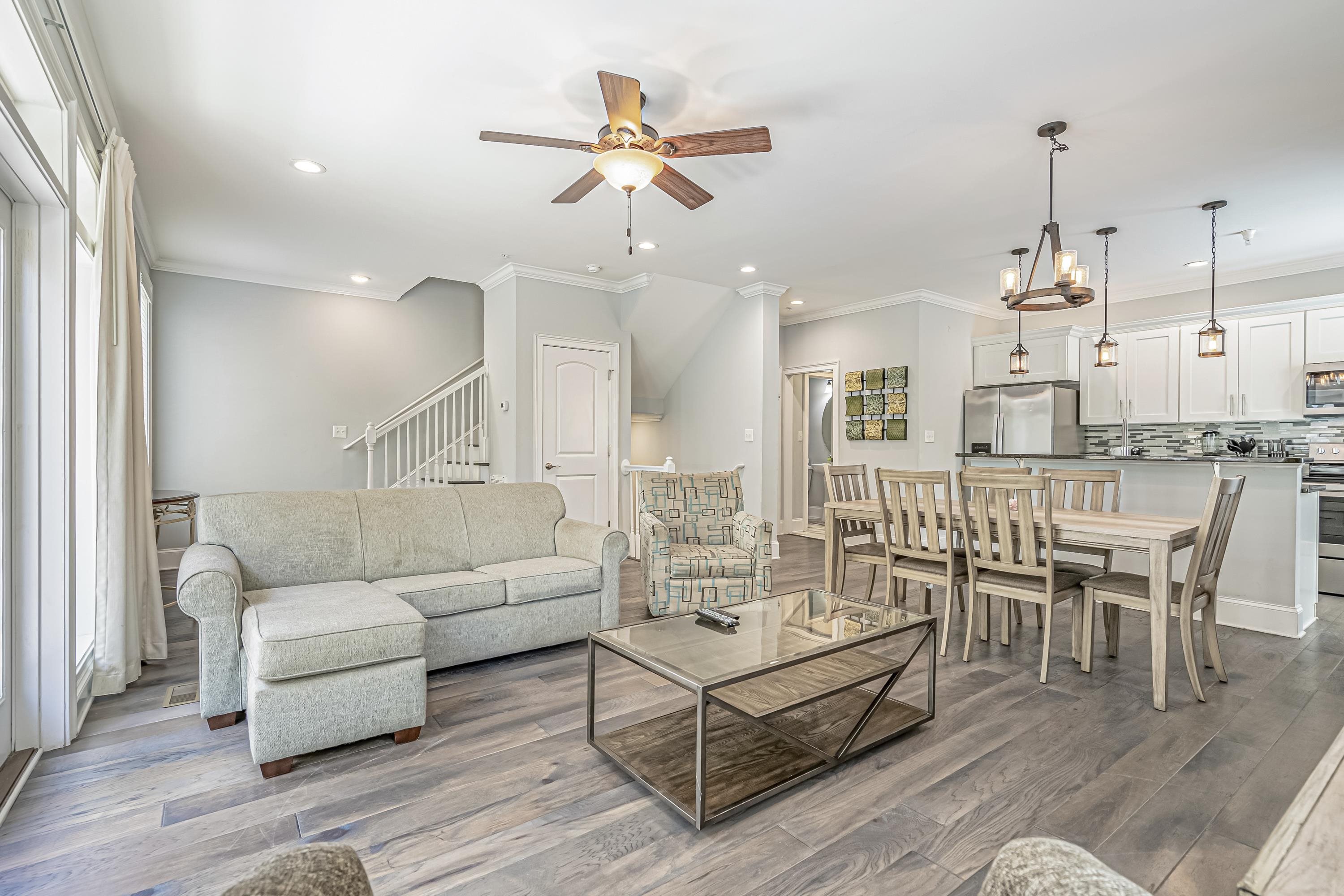 7401 N Ocean Blvd. Unit: 8