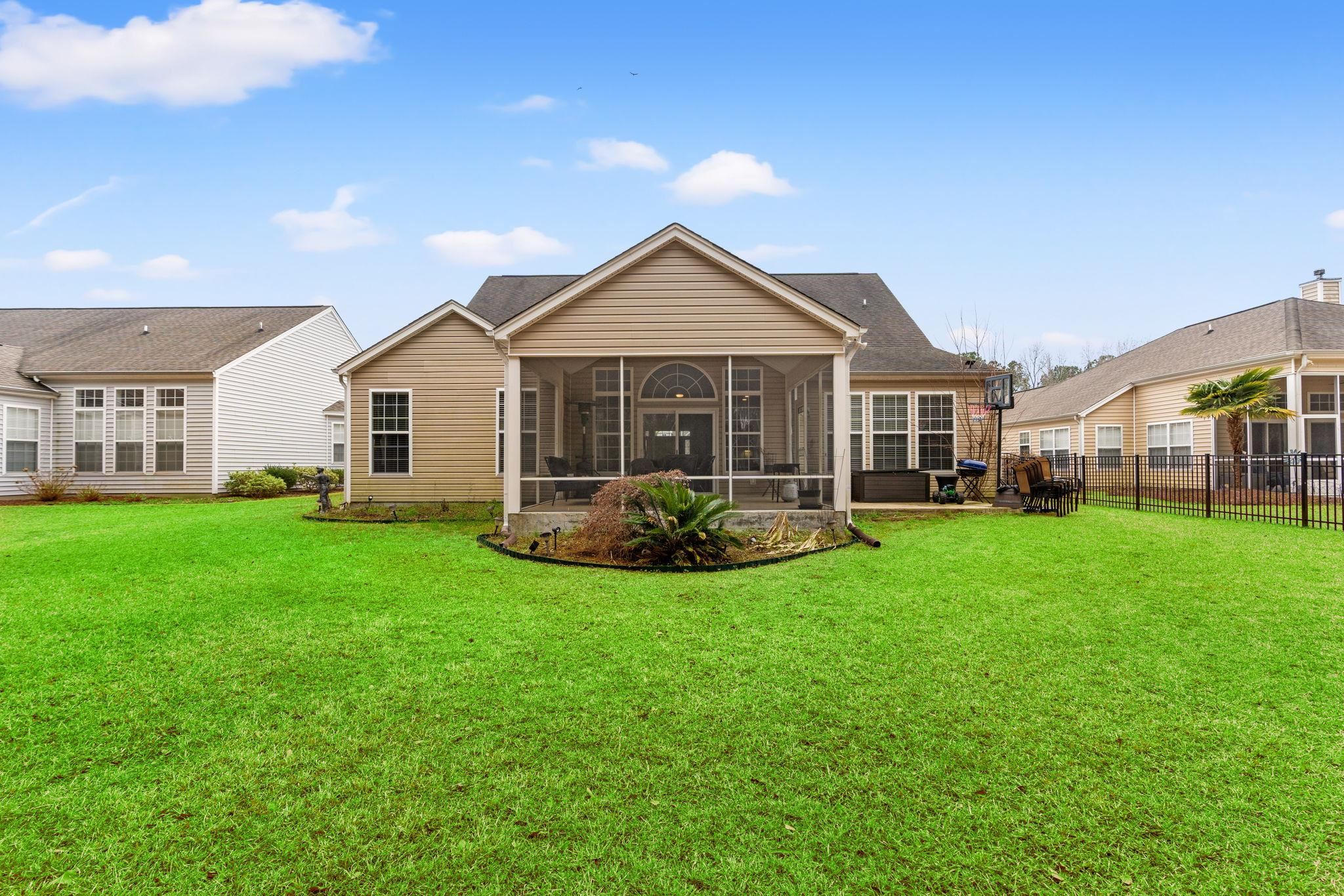 2450 Windmill Way