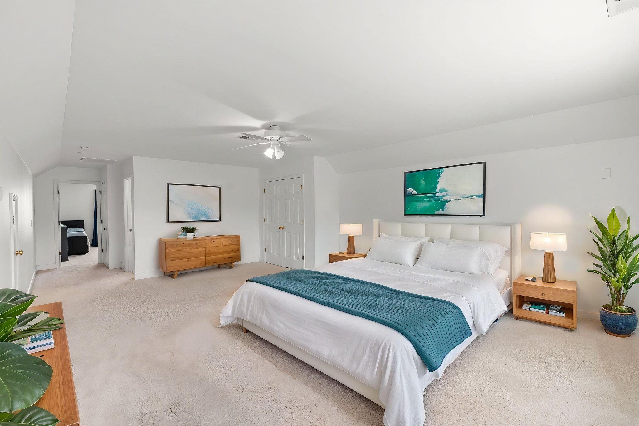 2450 Windmill Way