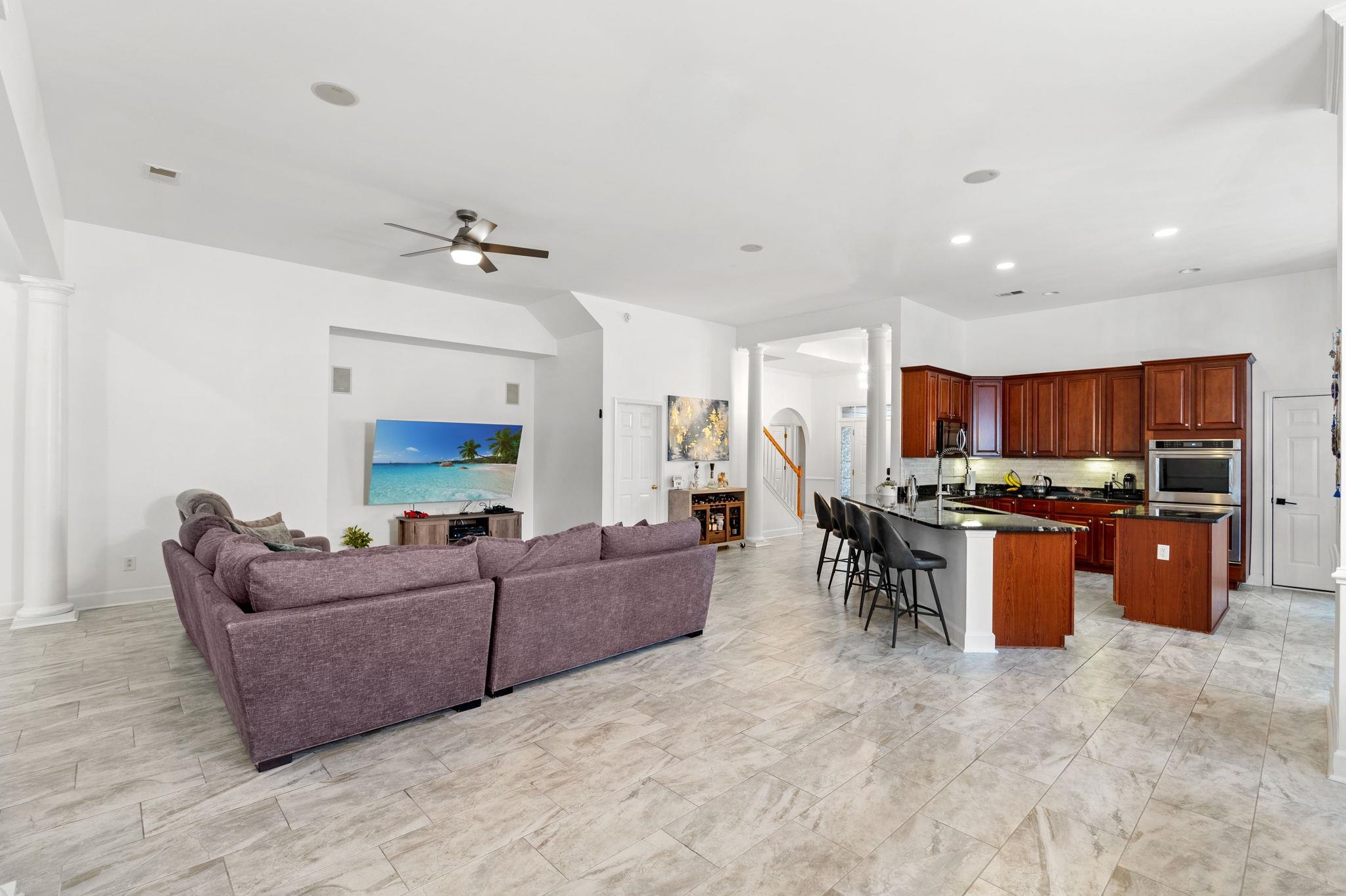 2450 Windmill Way