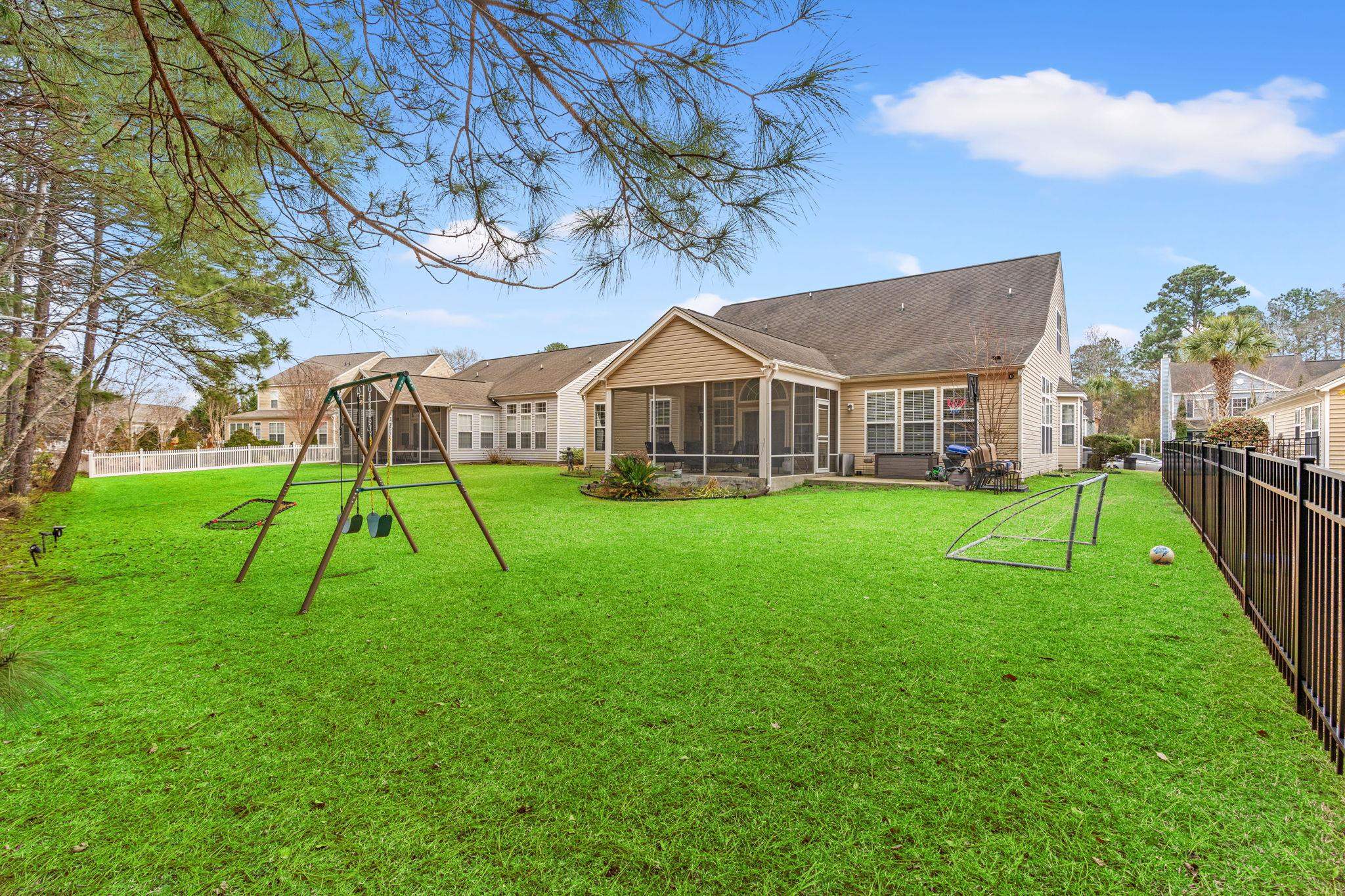 2450 Windmill Way