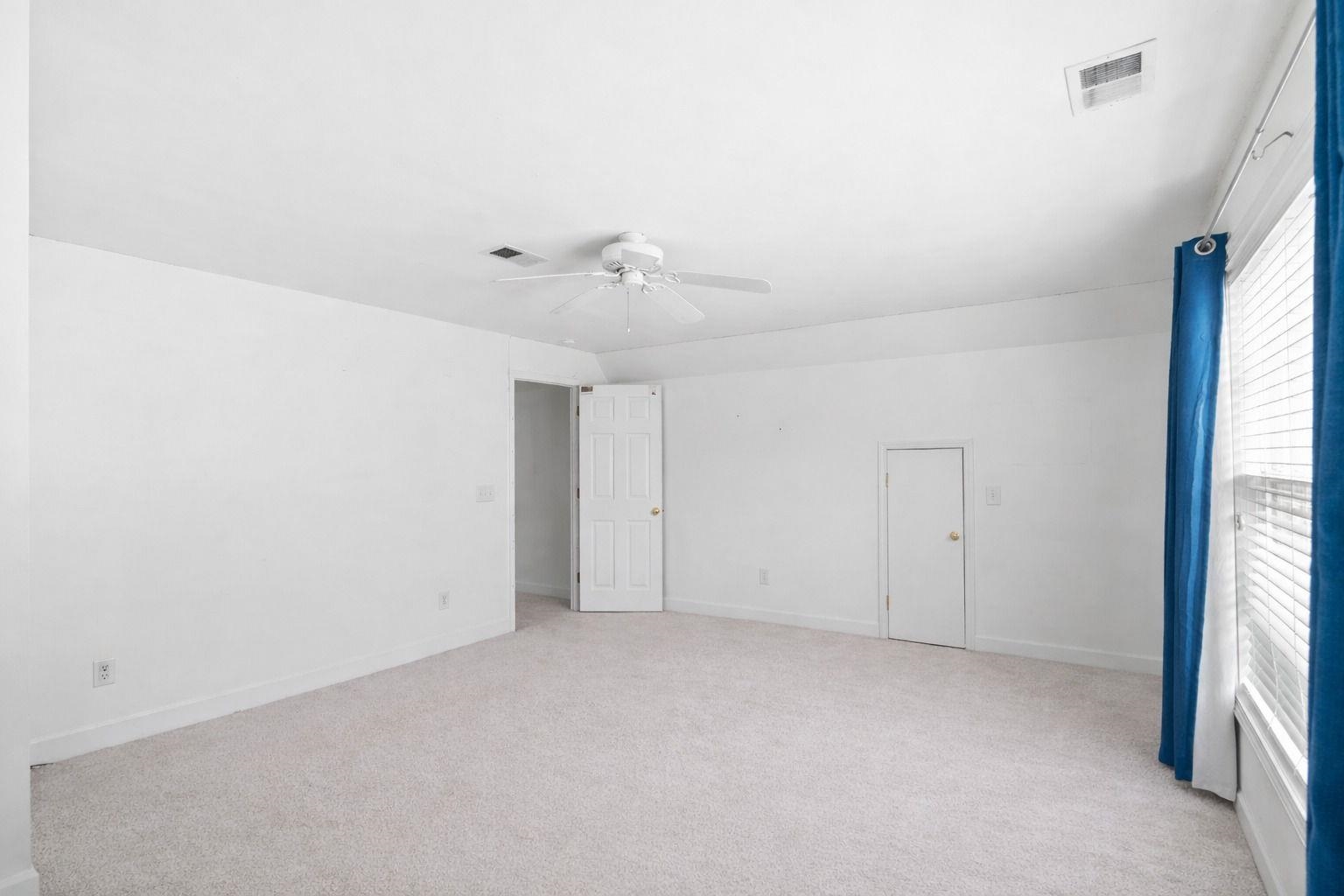 2450 Windmill Way