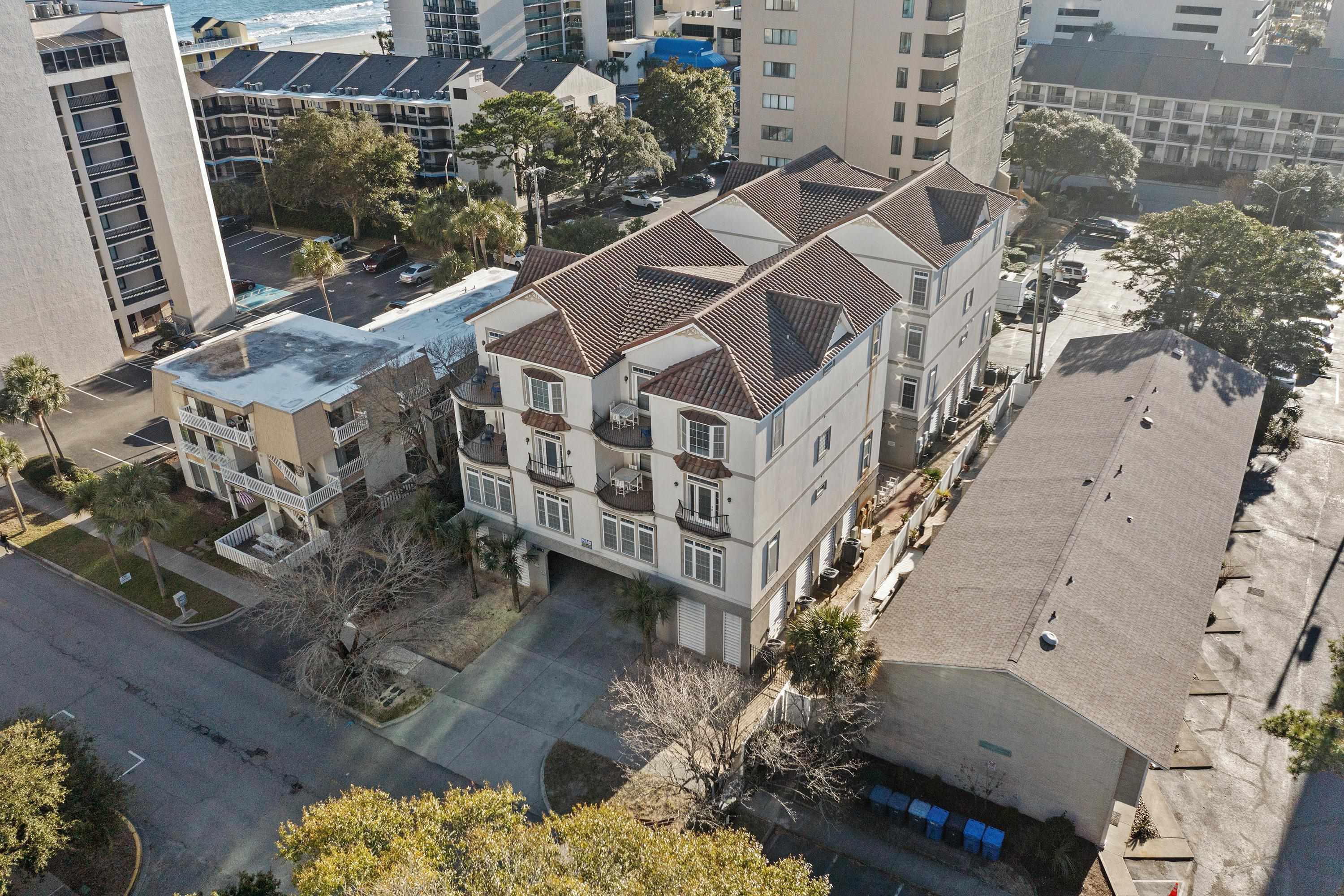 213 76th Ave. N Unit: B