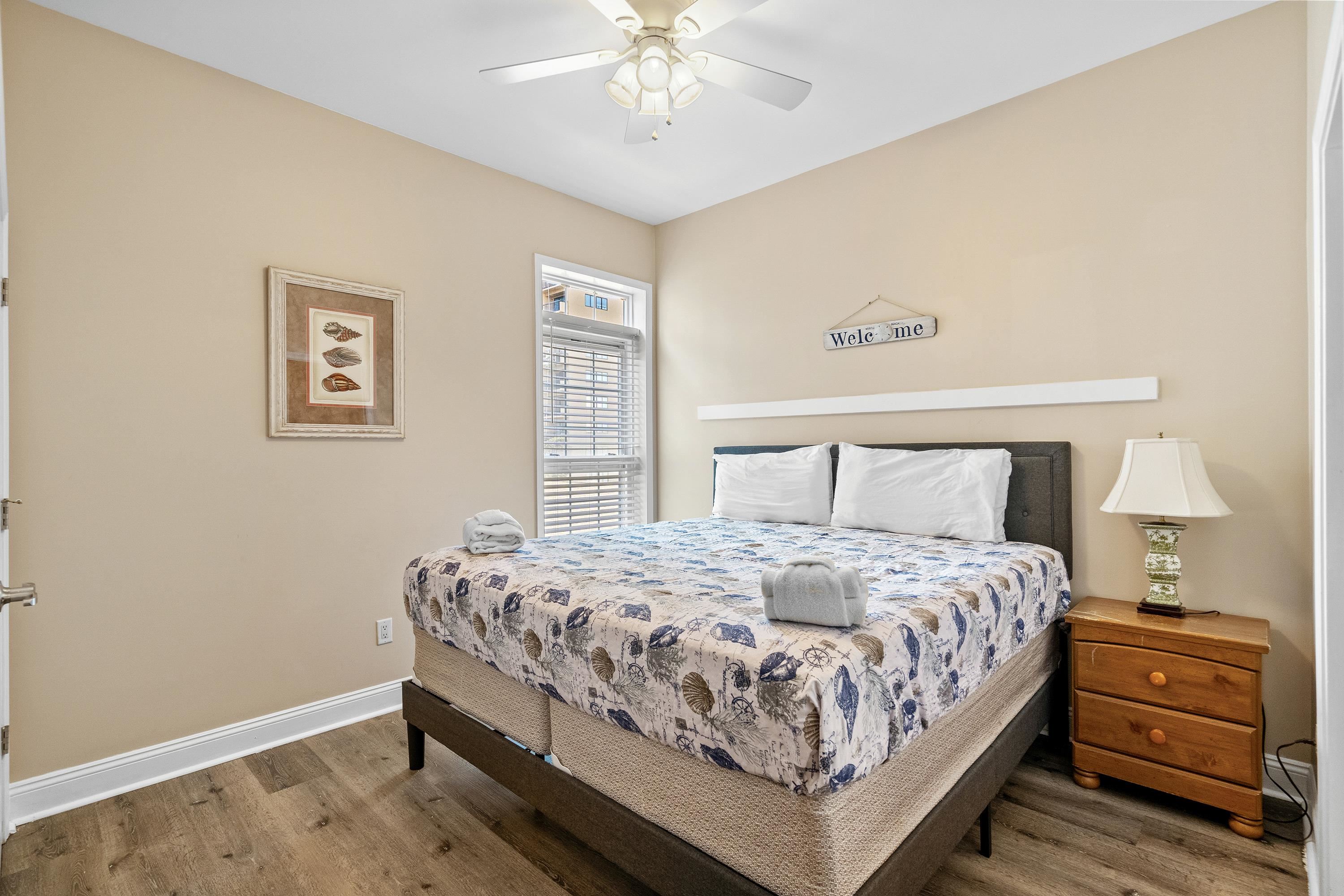 213 76th Ave. N Unit: B