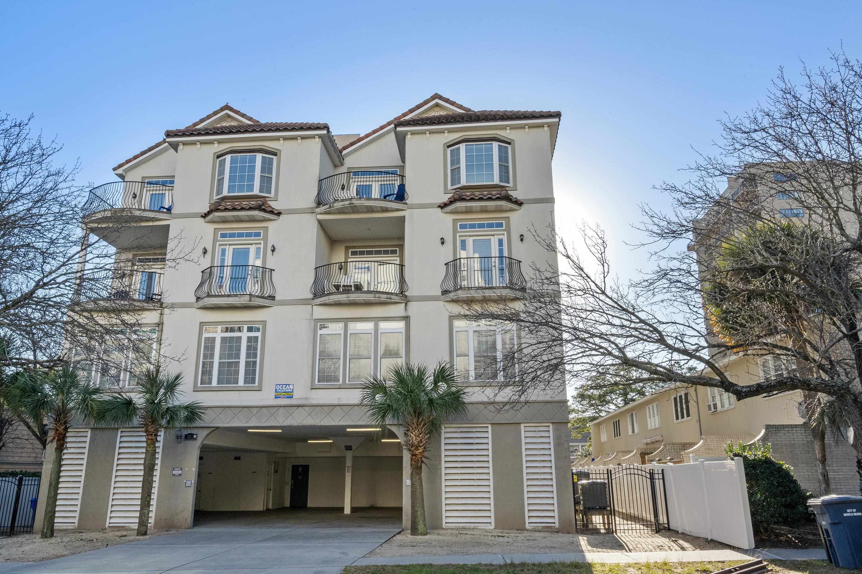 213 76th Ave. N Unit: B