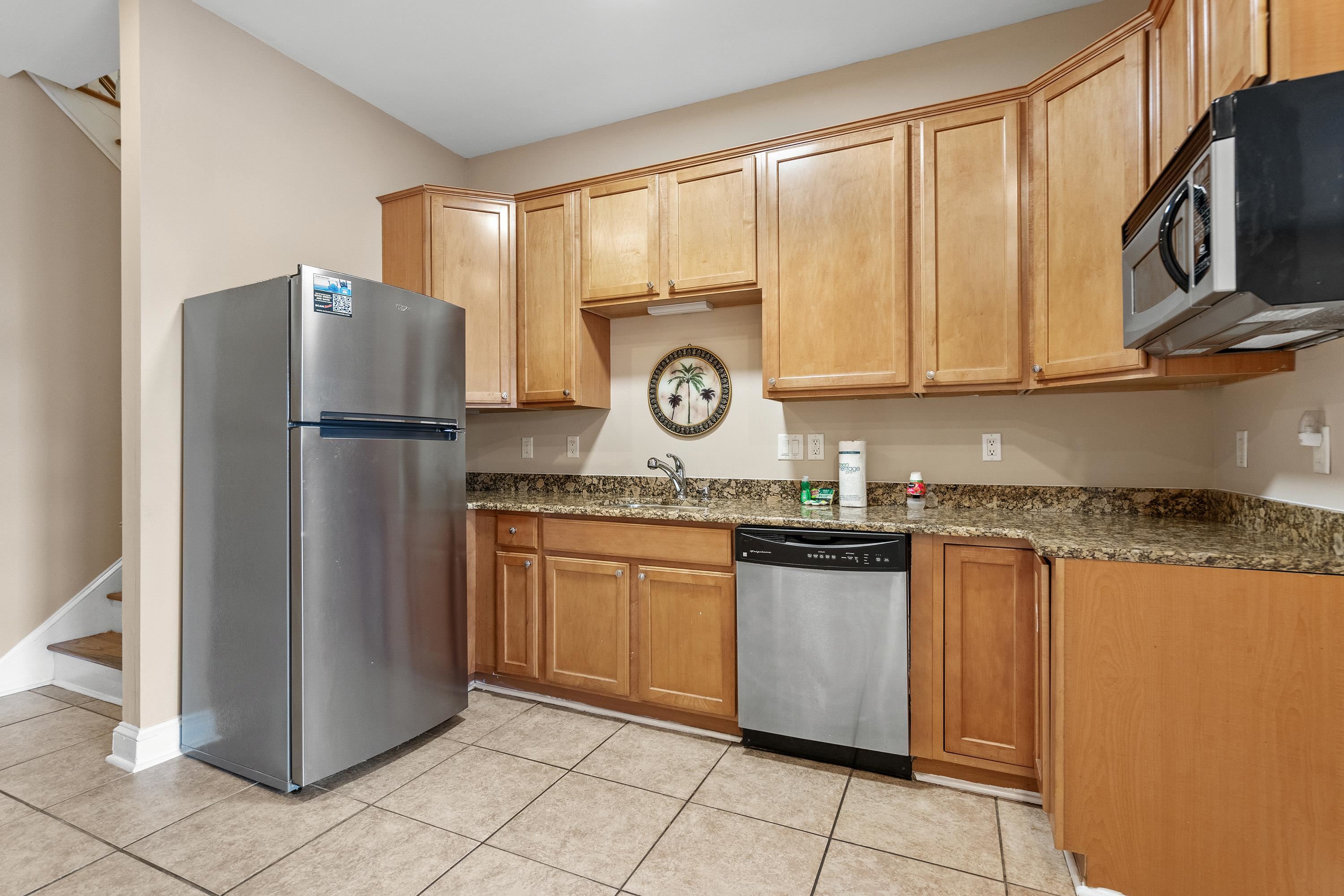 213 76th Ave. N Unit: B