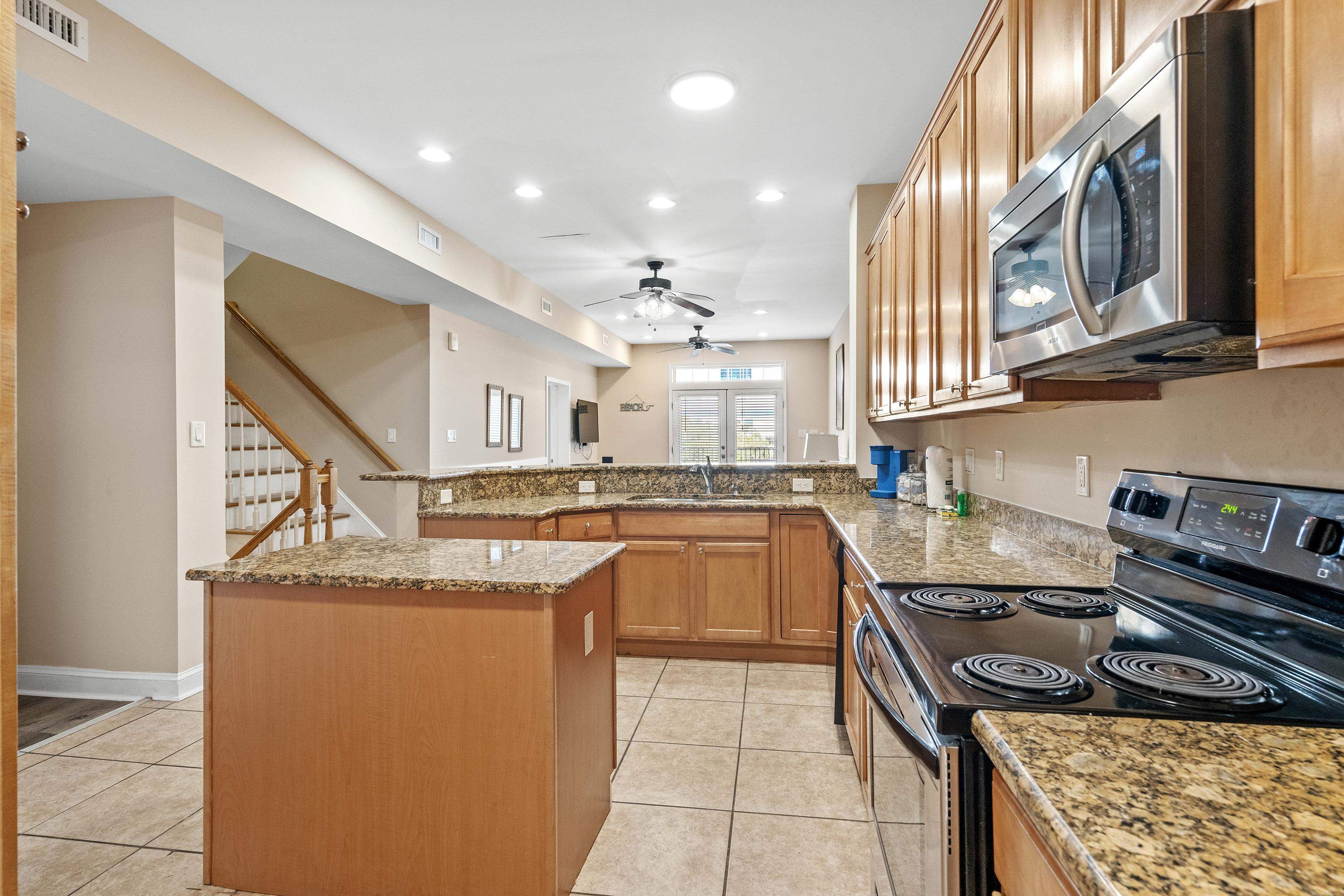 213 76th Ave. N Unit: B