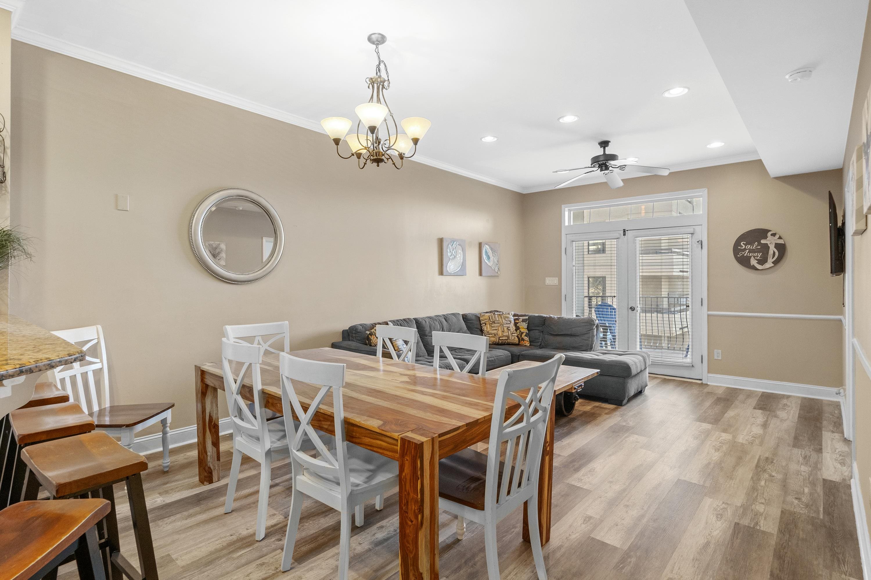 213 76th Ave. N Unit: C