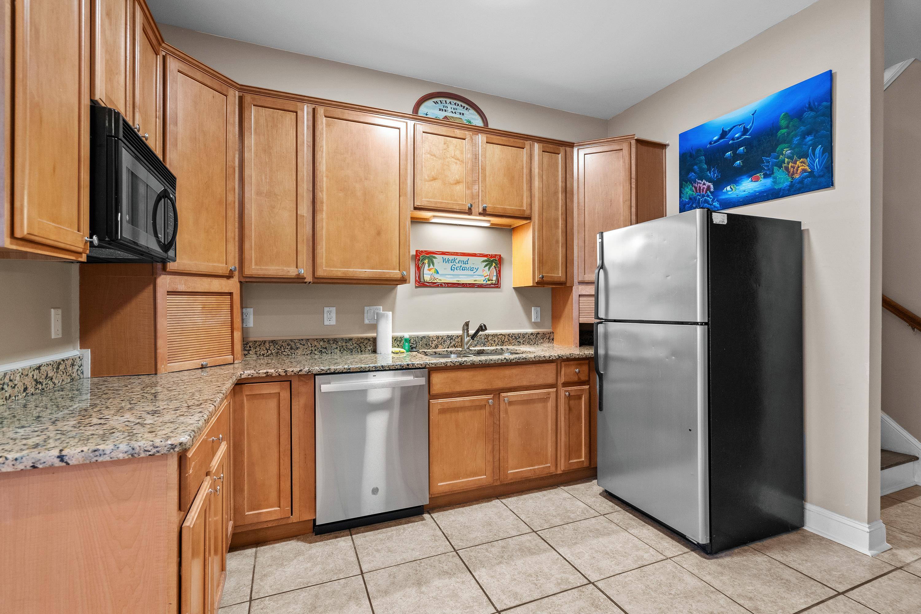 213 76th Ave. N Unit: C