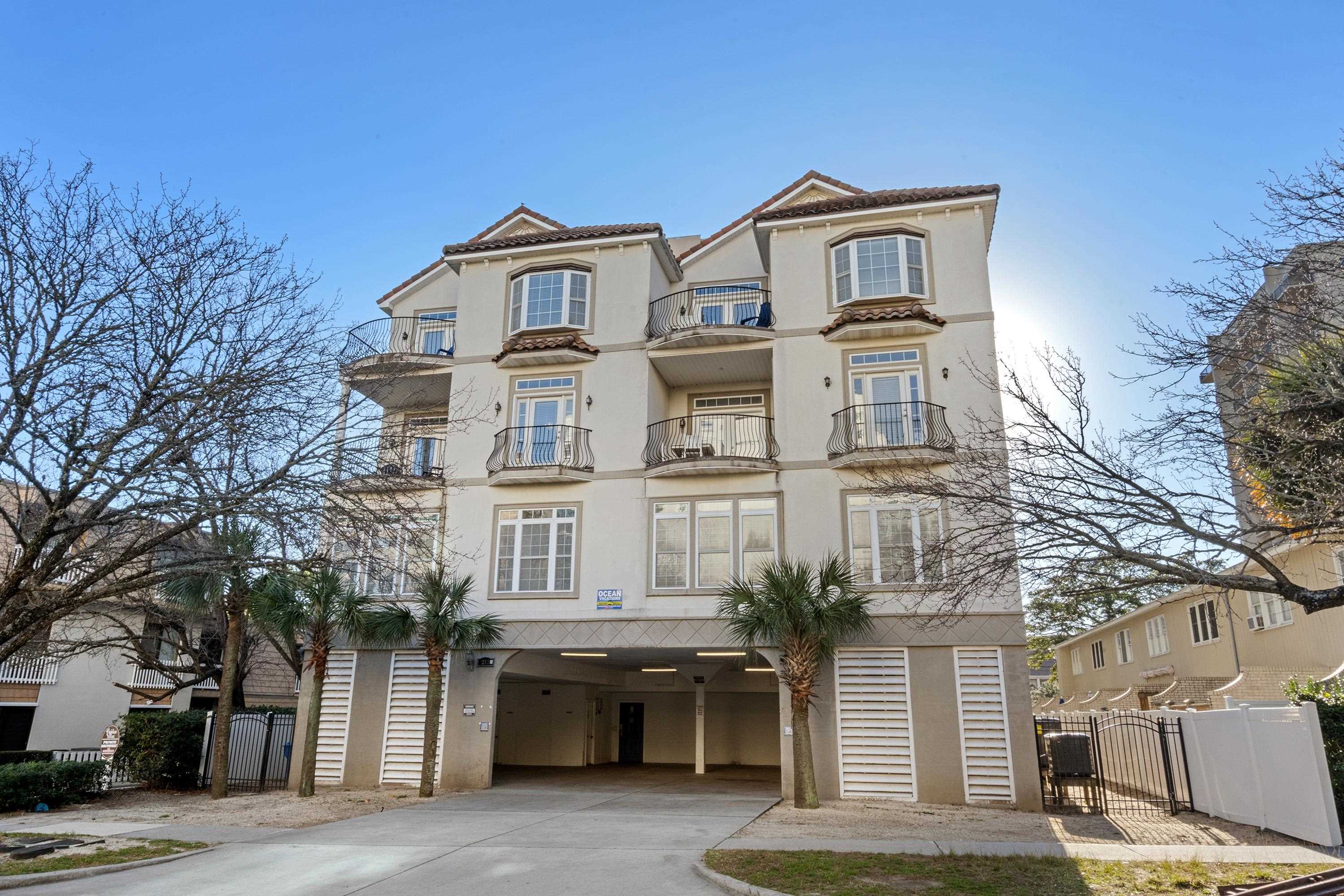 213 76th Ave. N Unit: C