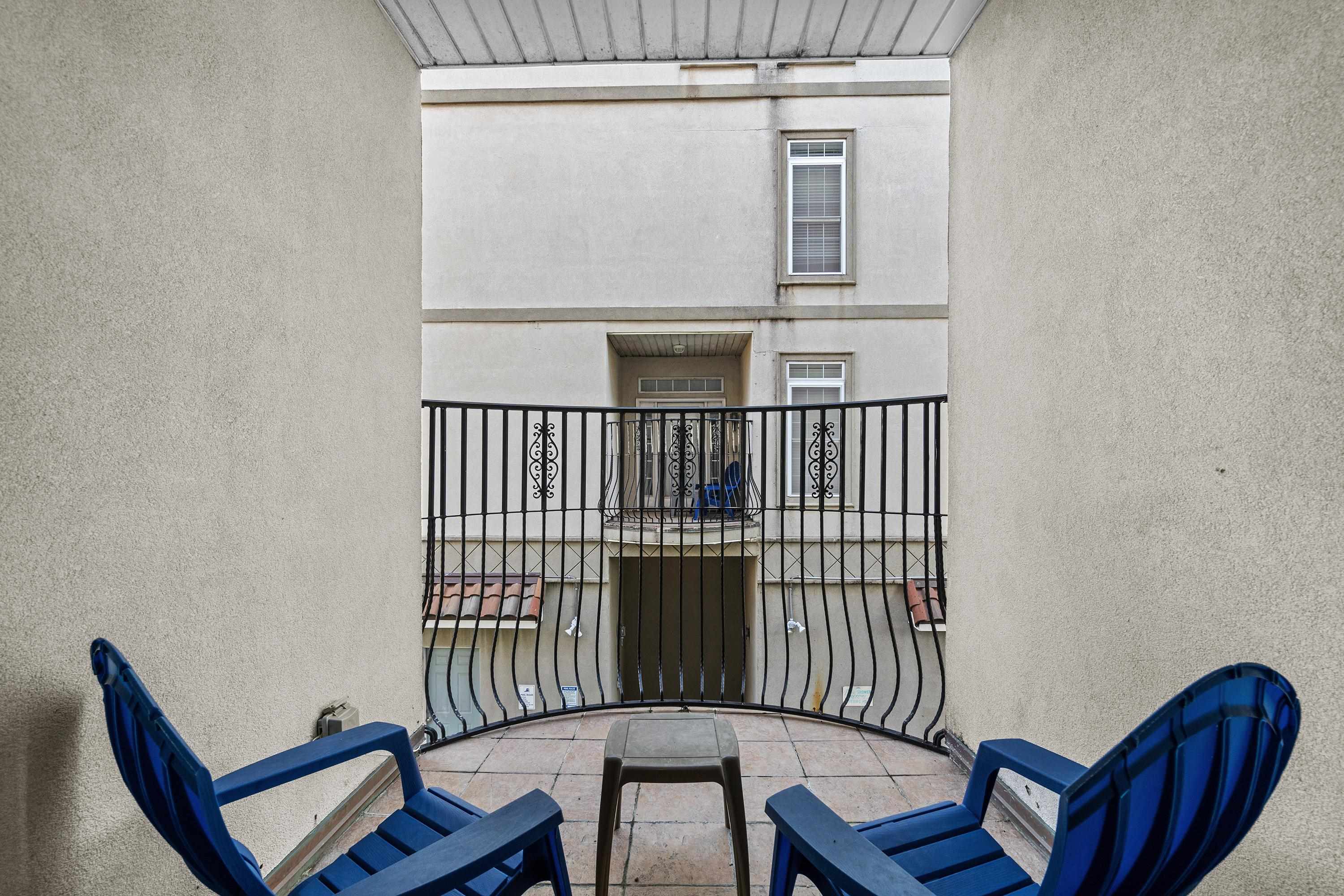 213 76th Ave. N Unit: C