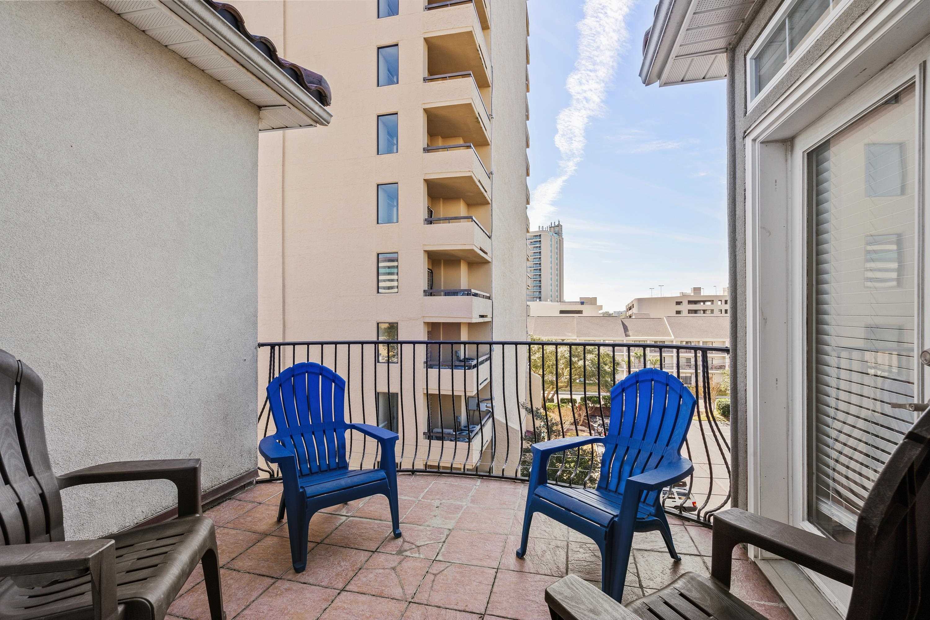 213 76th Ave. N Unit: C