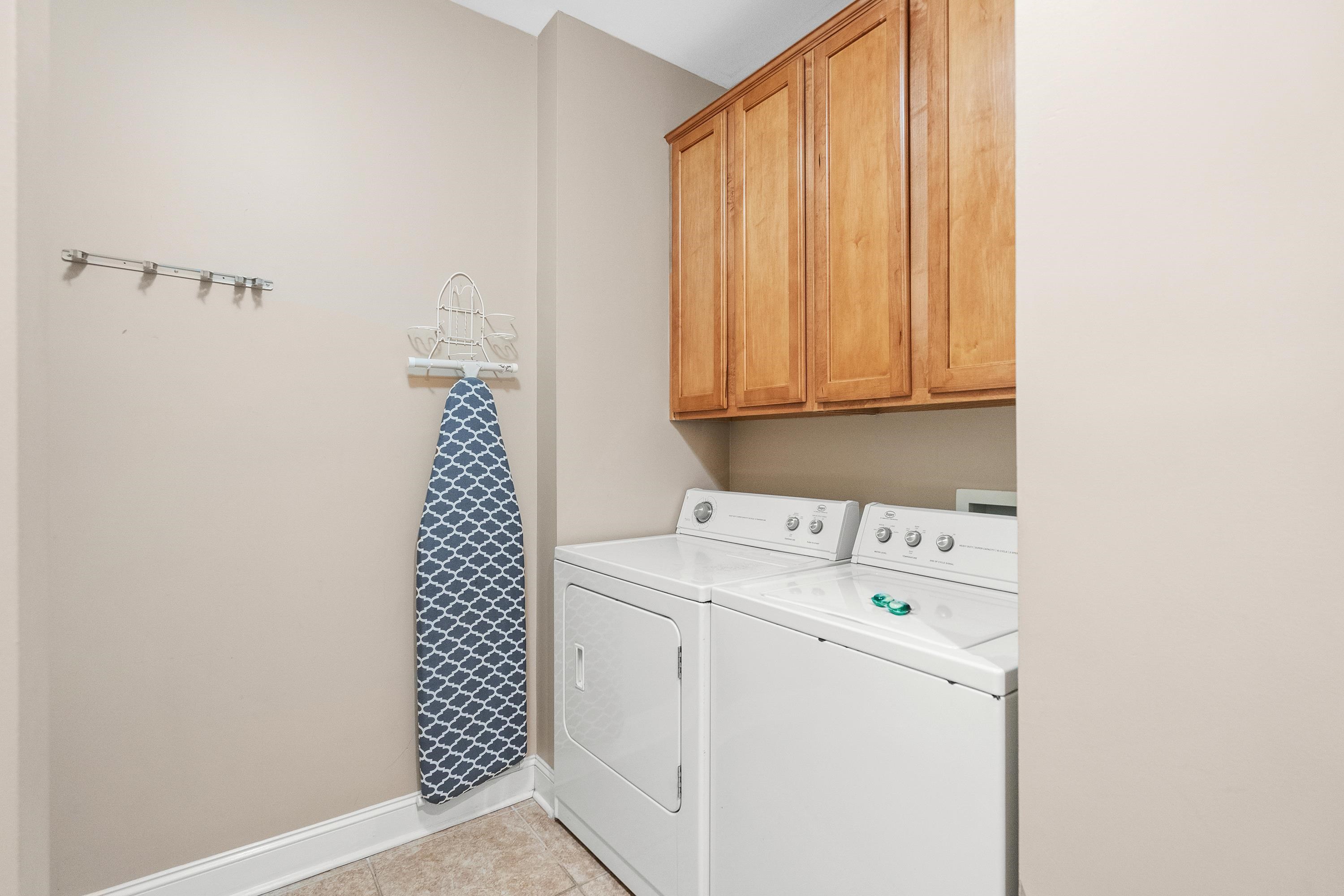 213 76th Ave. N Unit: C
