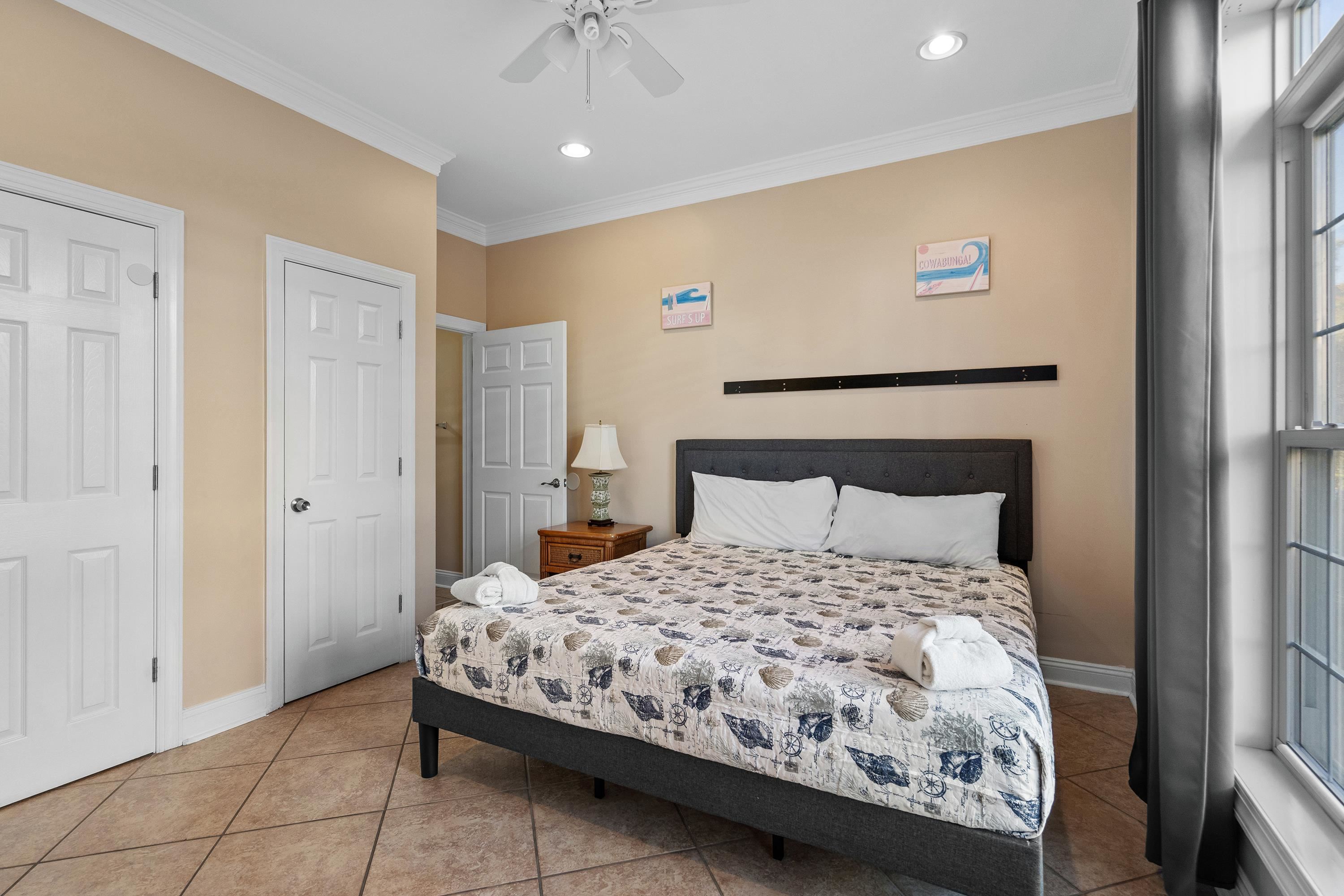 213 76th Ave. N Unit: A