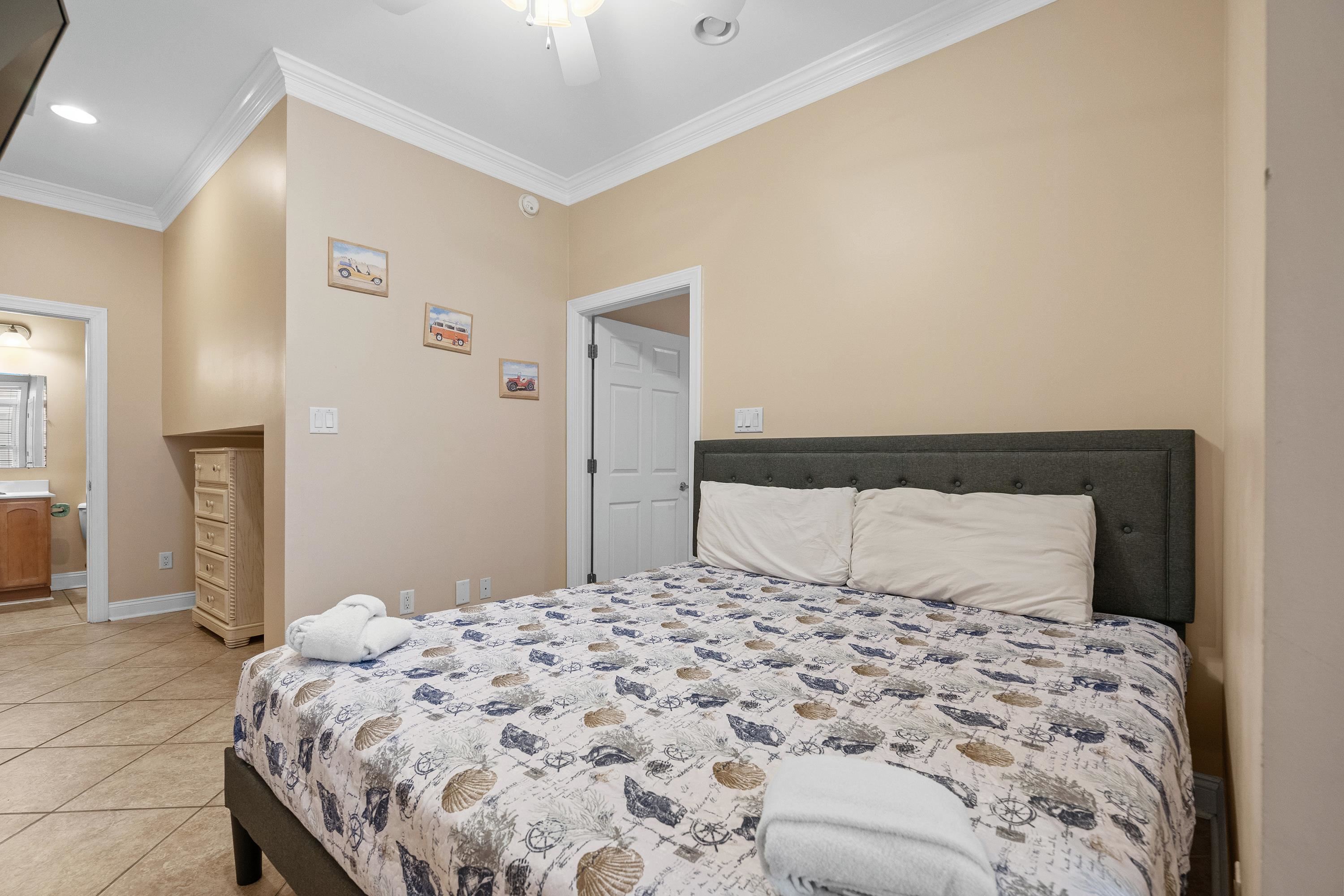 213 76th Ave. N Unit: A