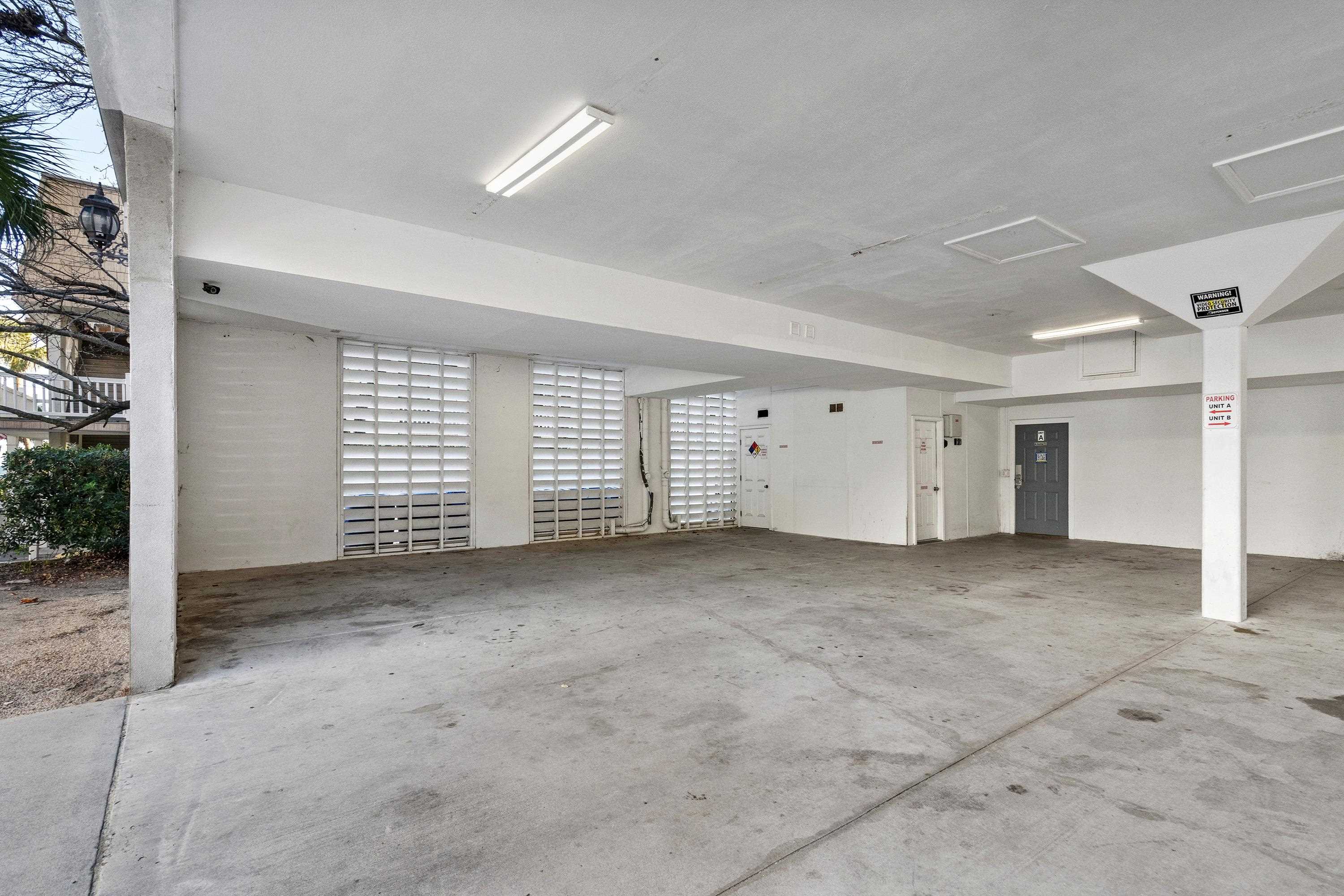 213 76th Ave. N Unit: A