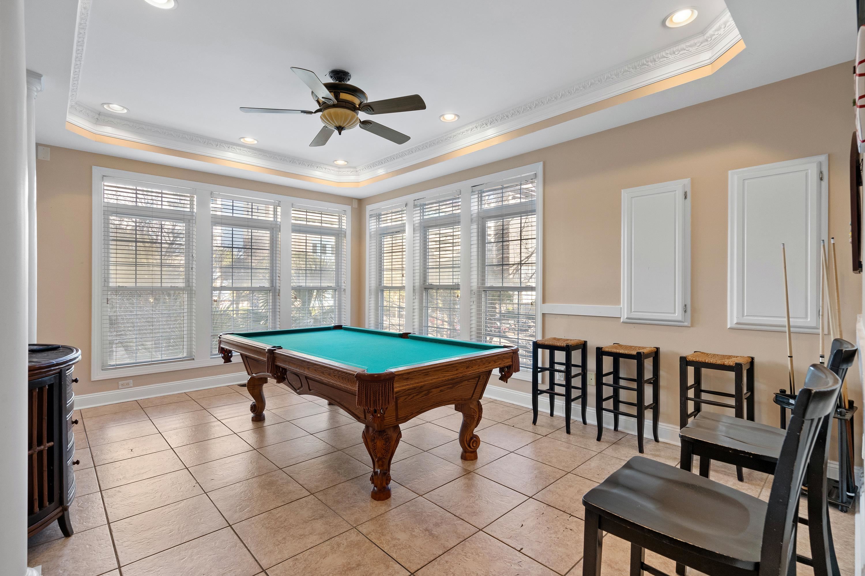 213 76th Ave. N Unit: A