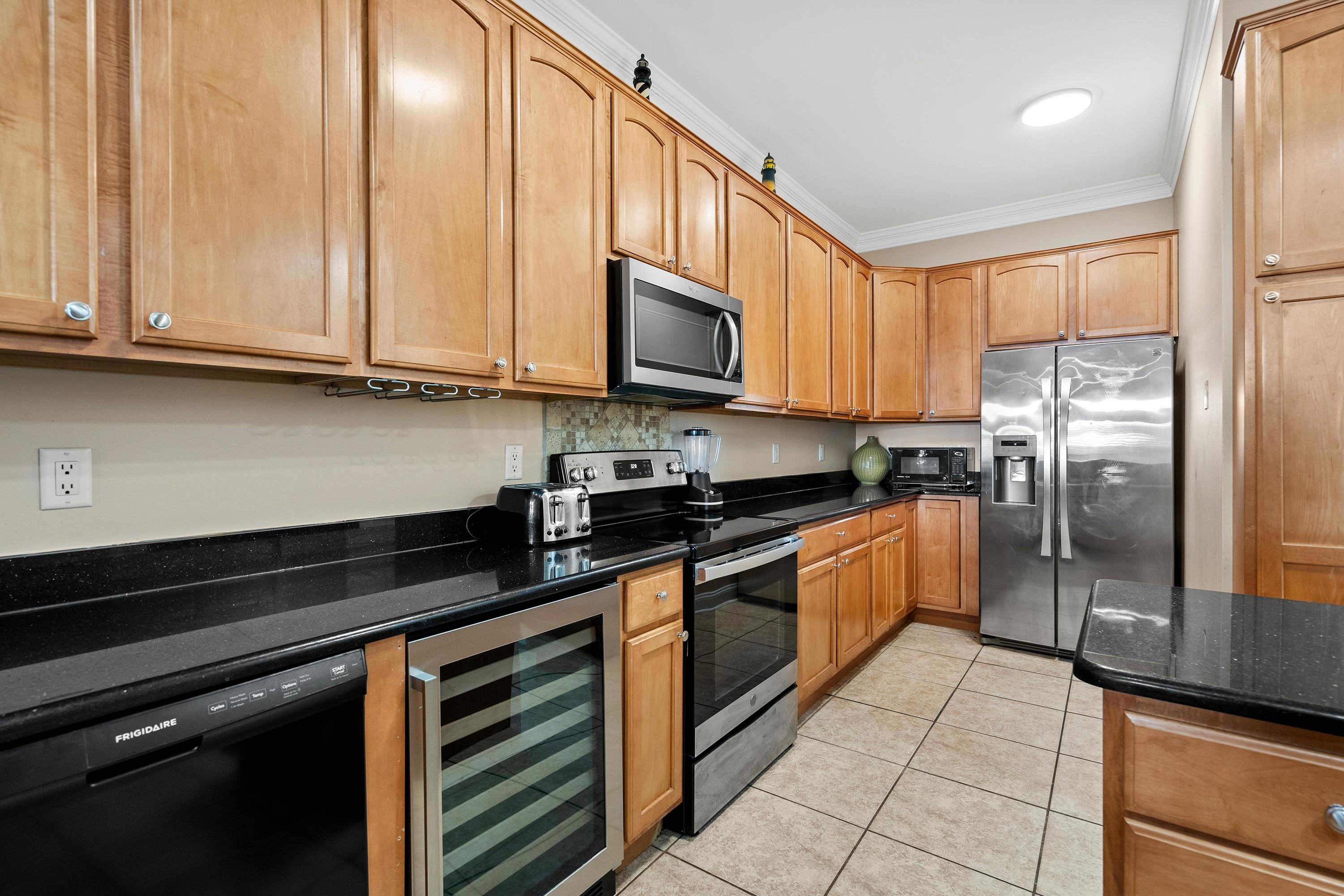 213 76th Ave. N Unit: A
