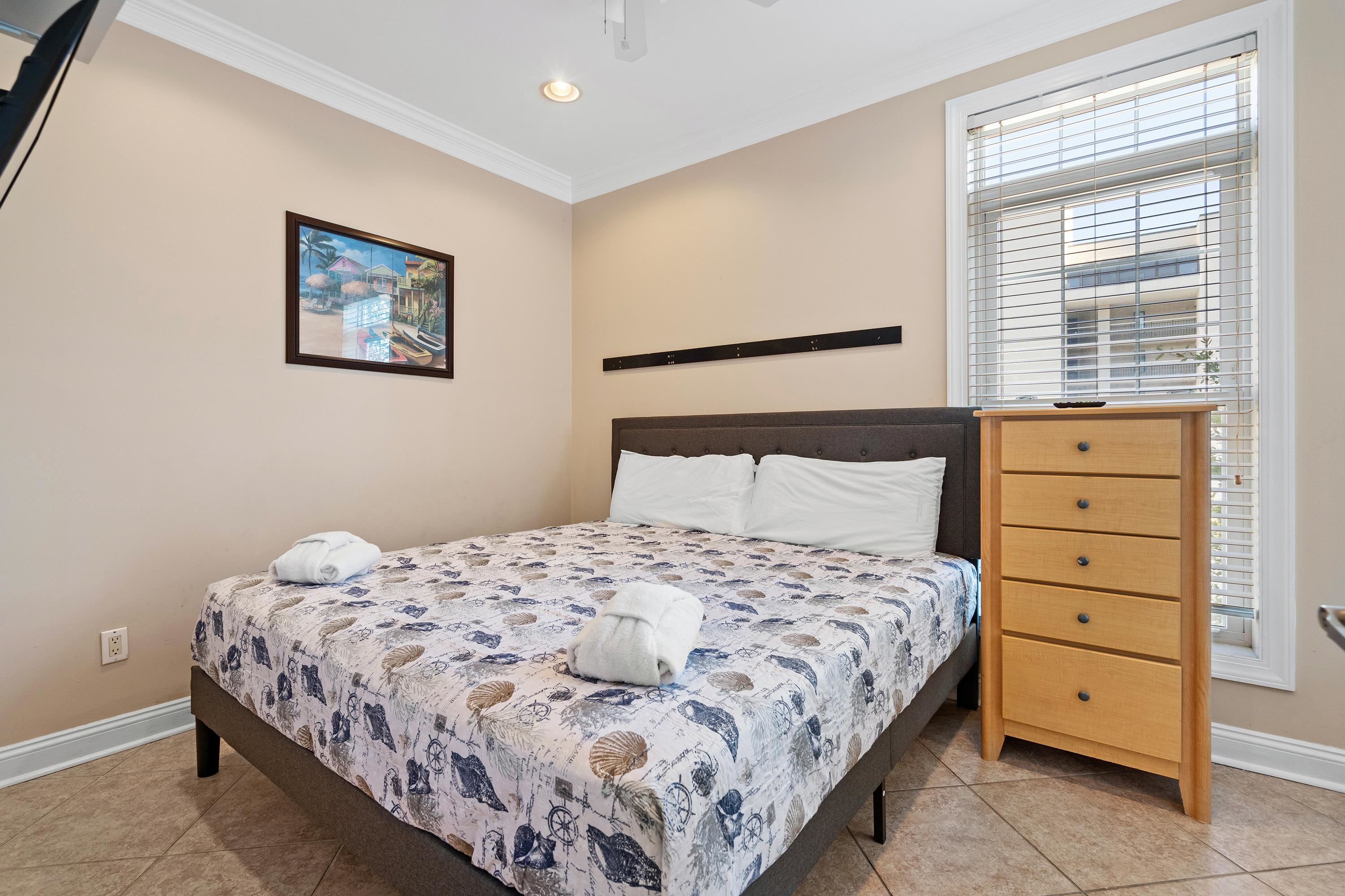 213 76th Ave. N Unit: A