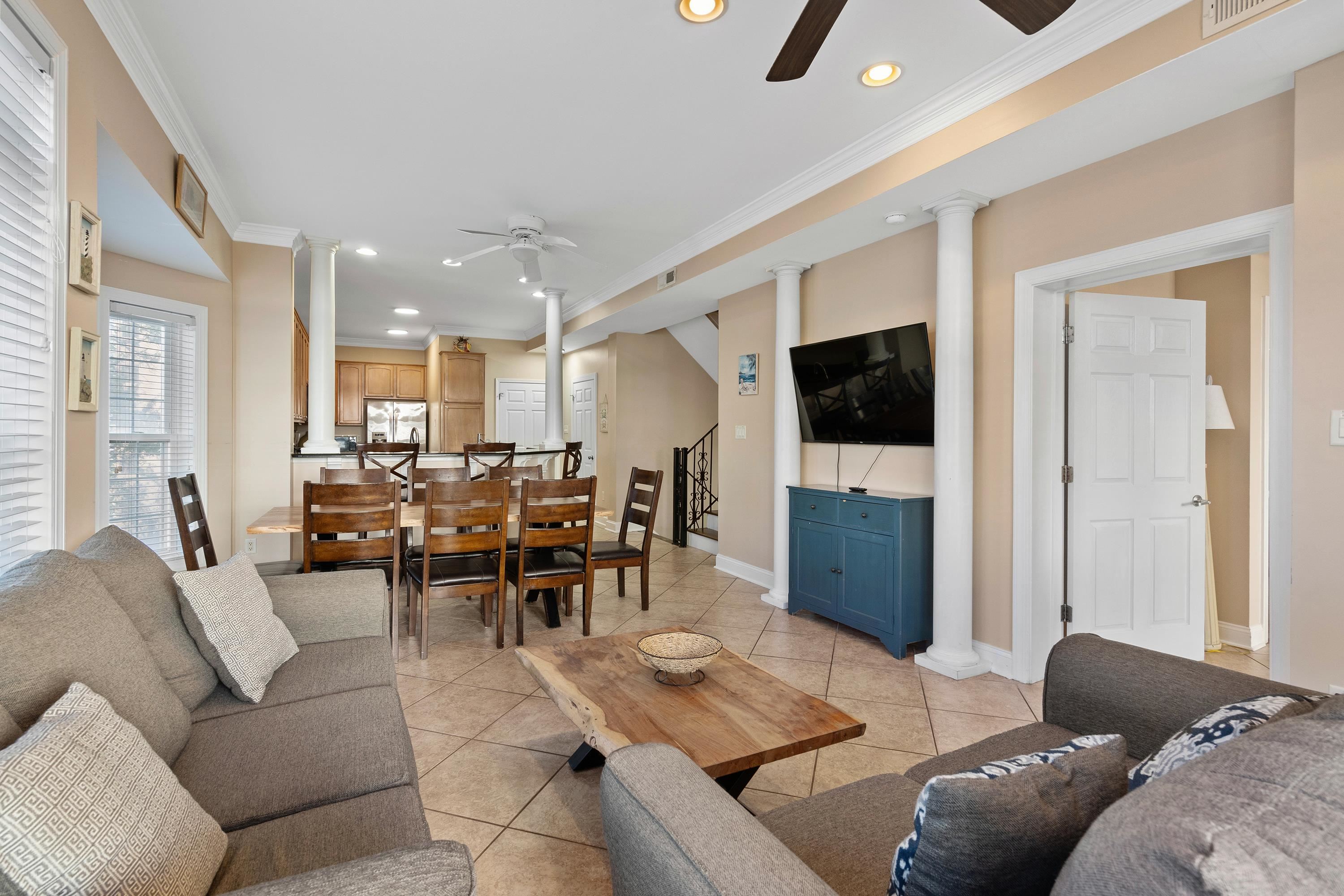 213 76th Ave. N Unit: A