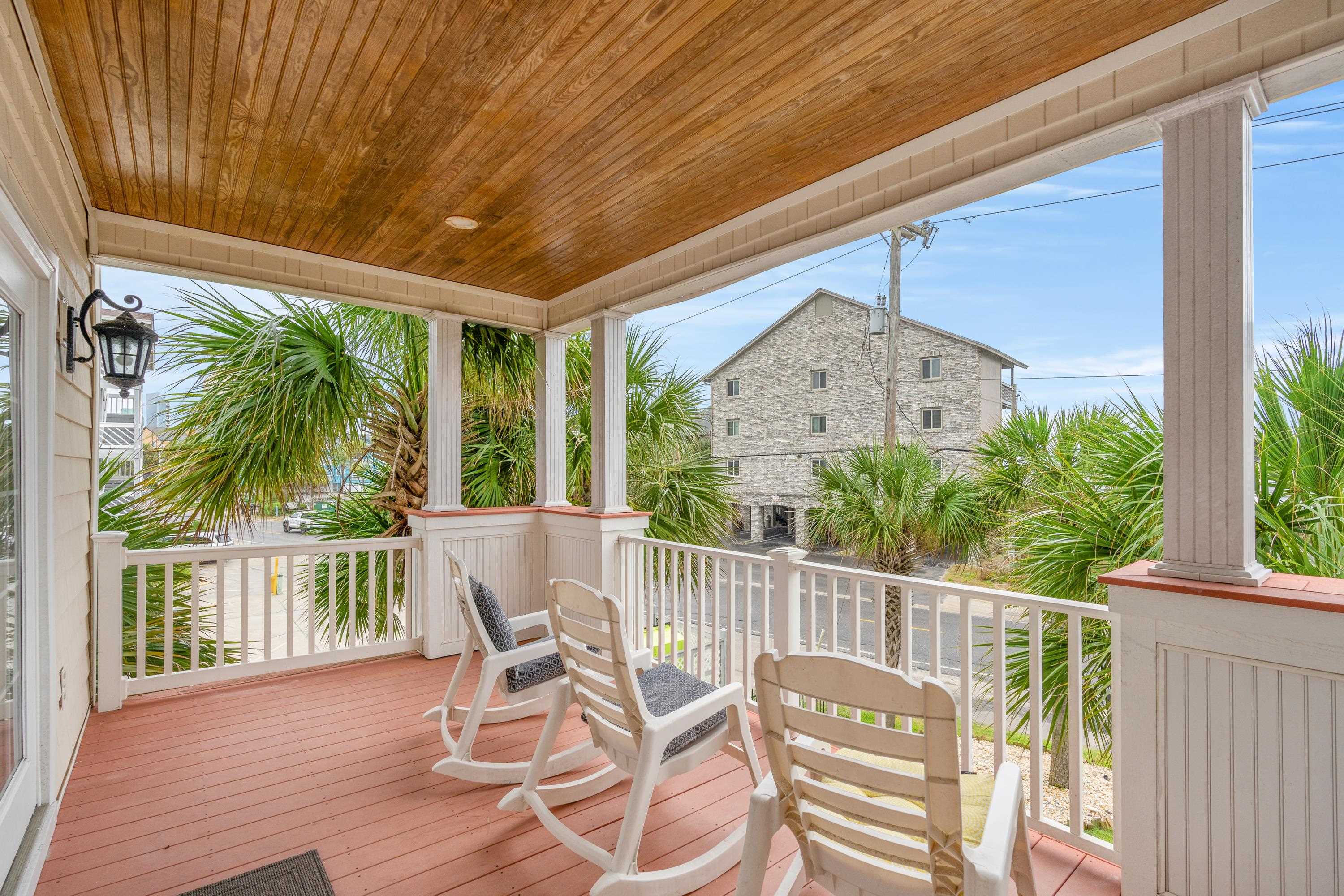 601 N Waccamaw Dr.