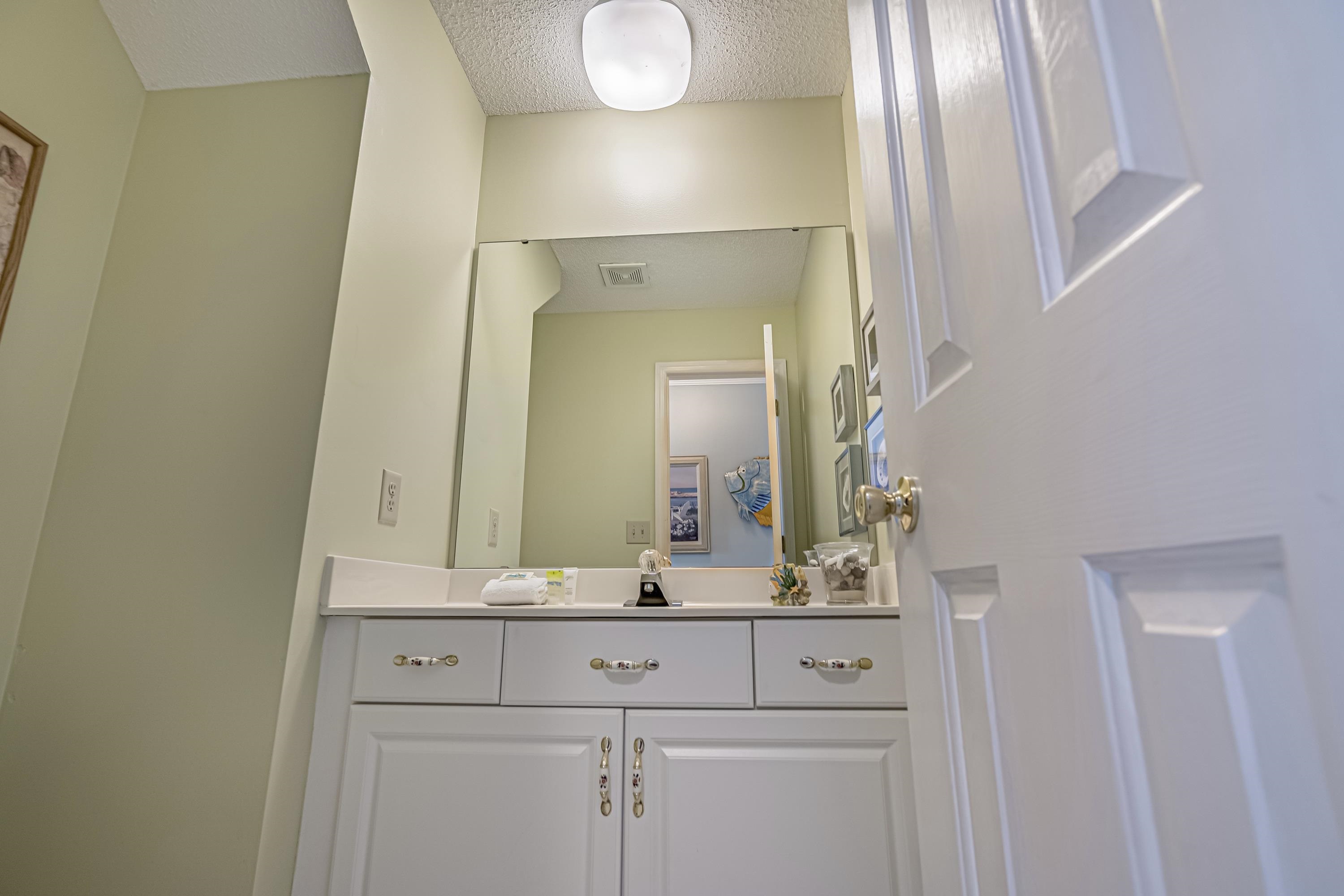 204 N 27th Ave. N
