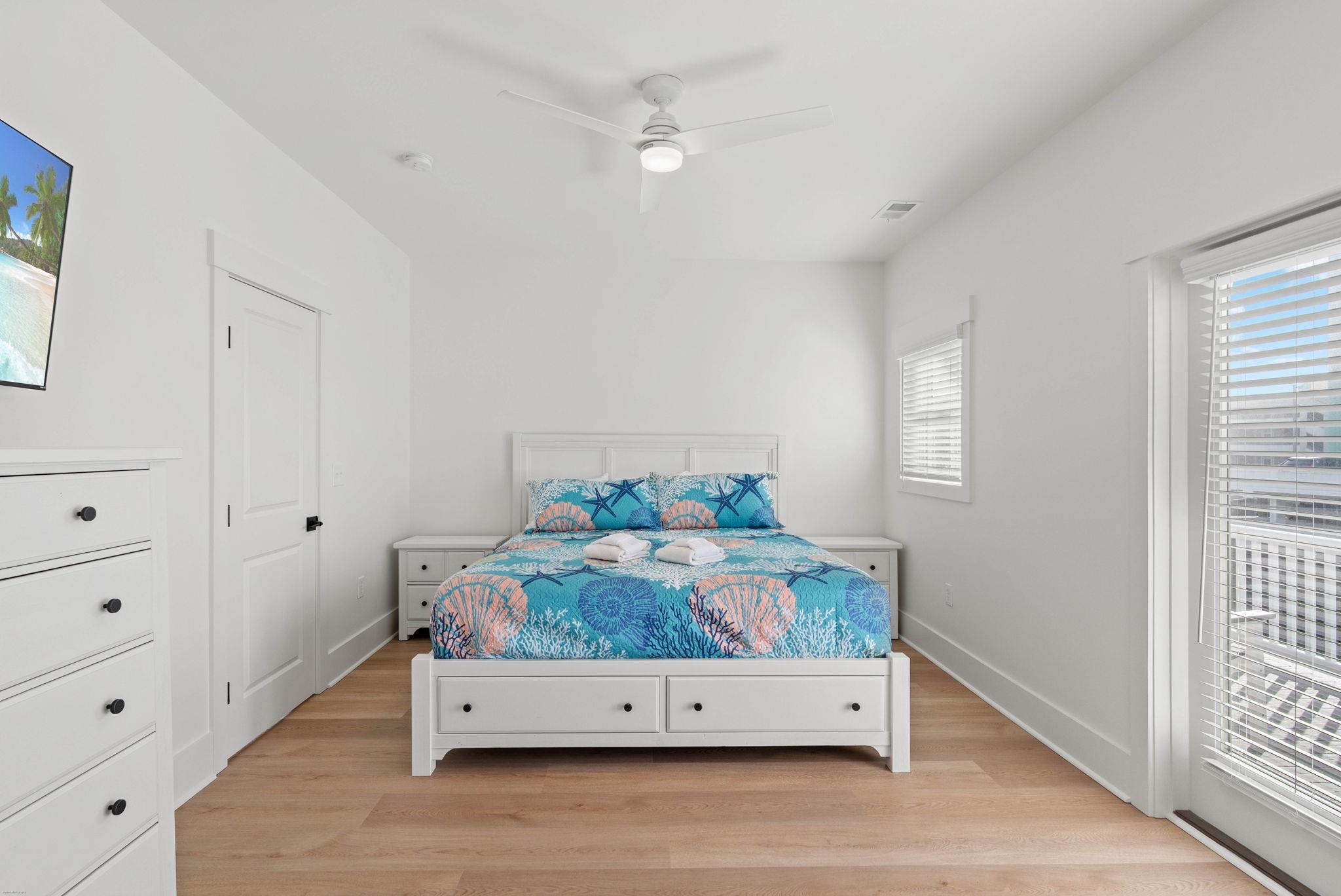 1211 N Waccamaw Dr.
