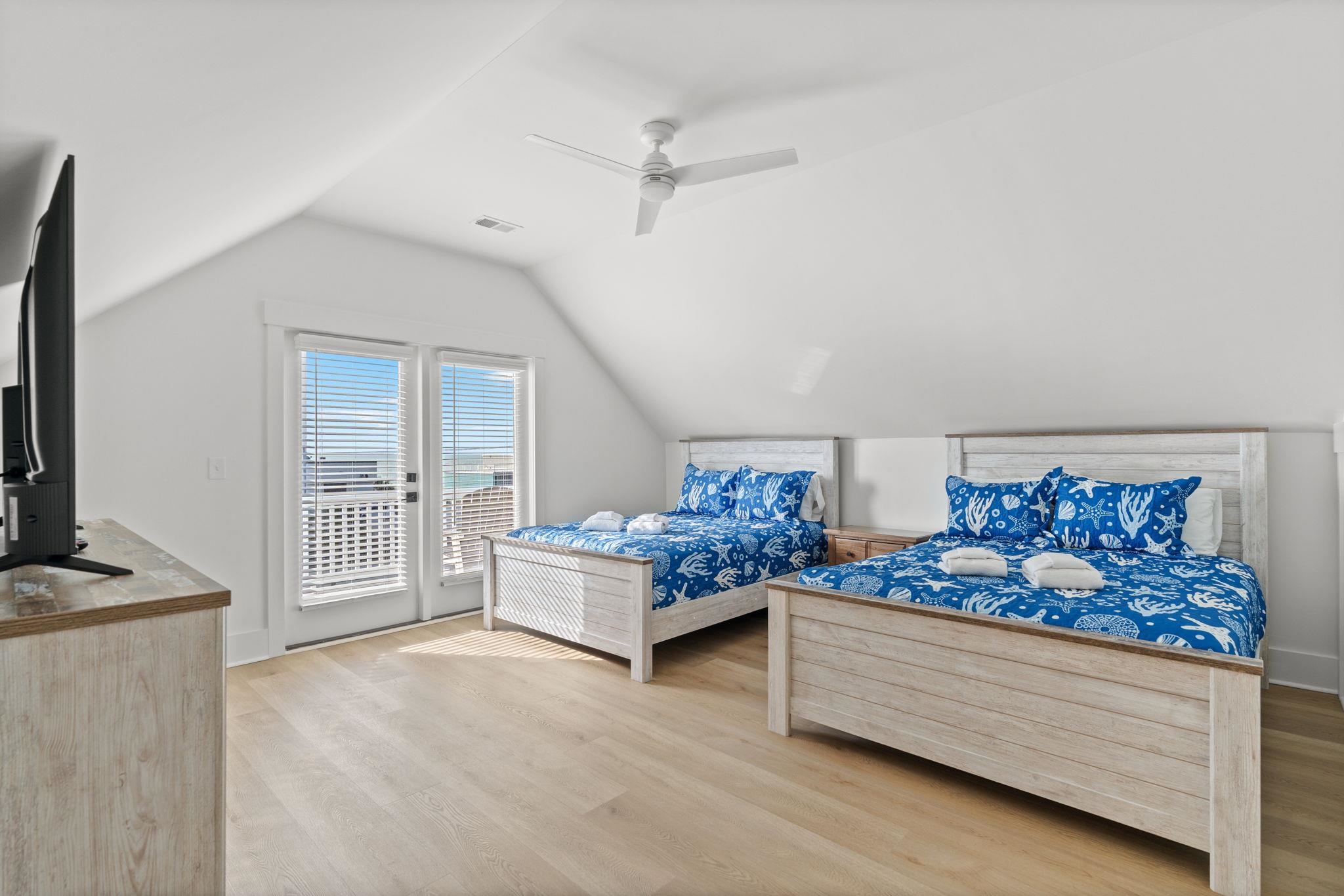 1211 N Waccamaw Dr.