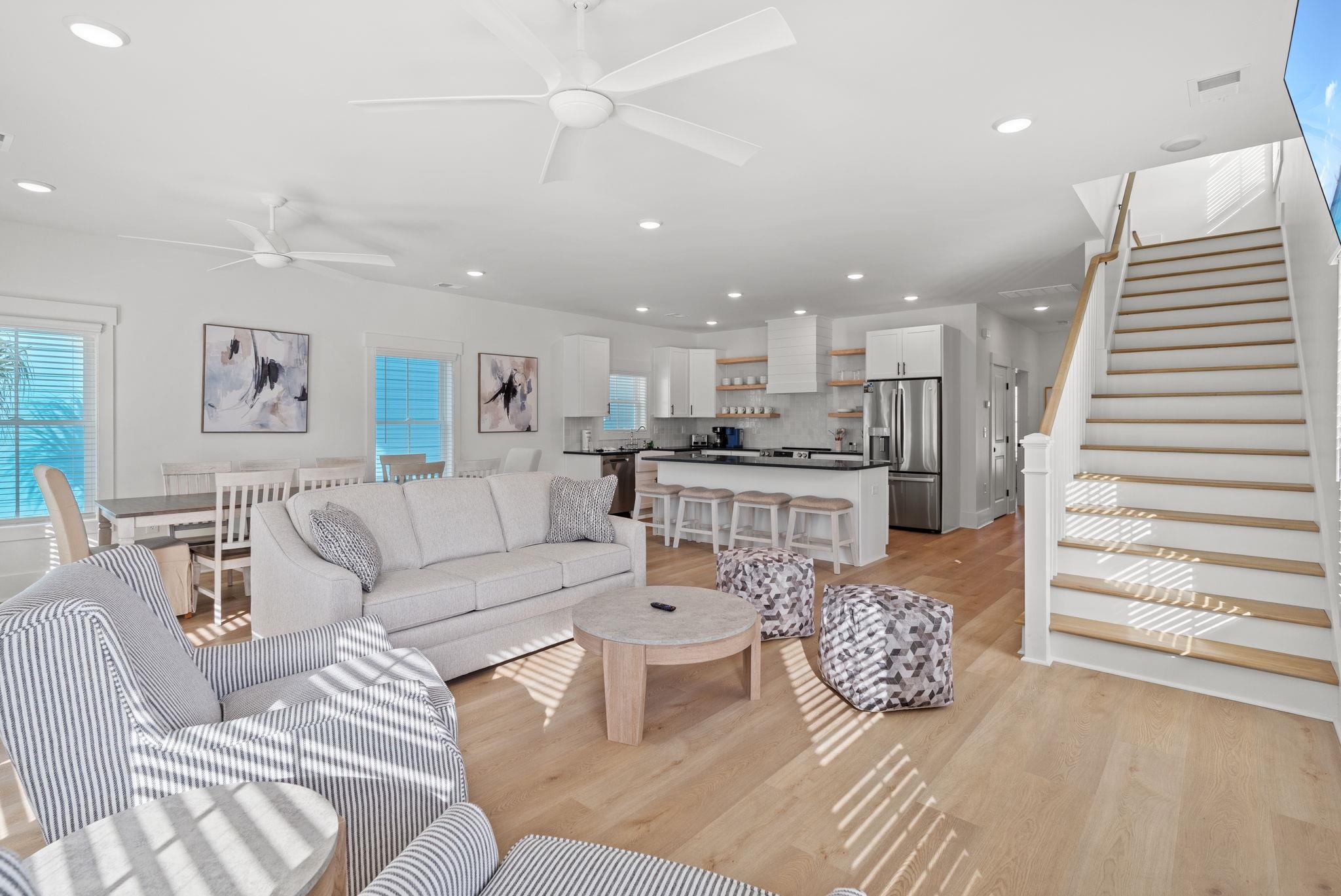 1211 N Waccamaw Dr.