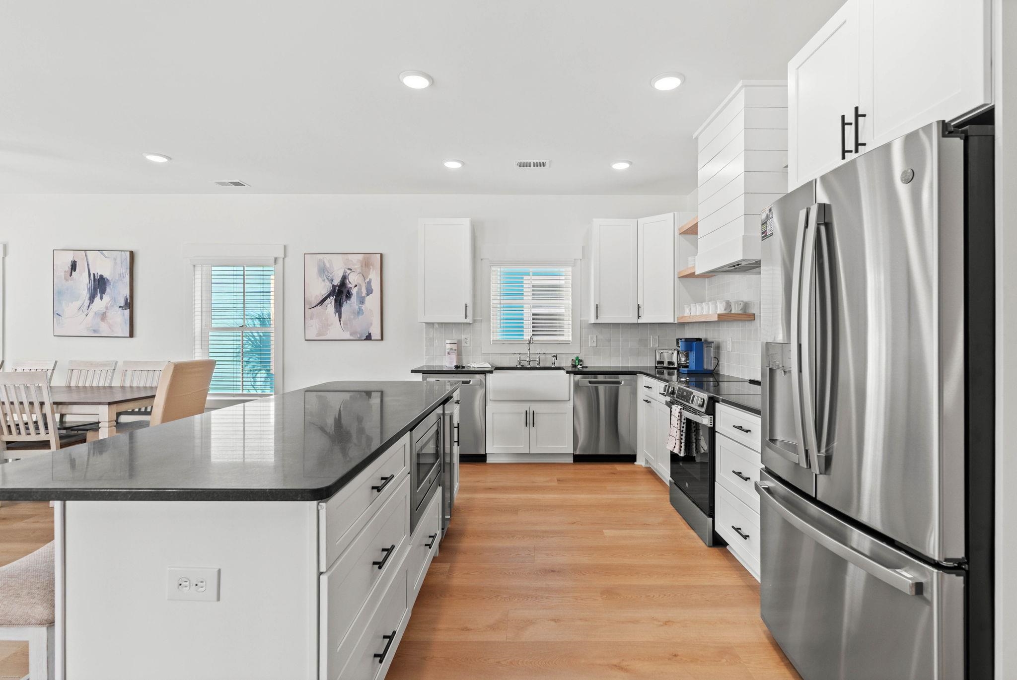 1211 N Waccamaw Dr.