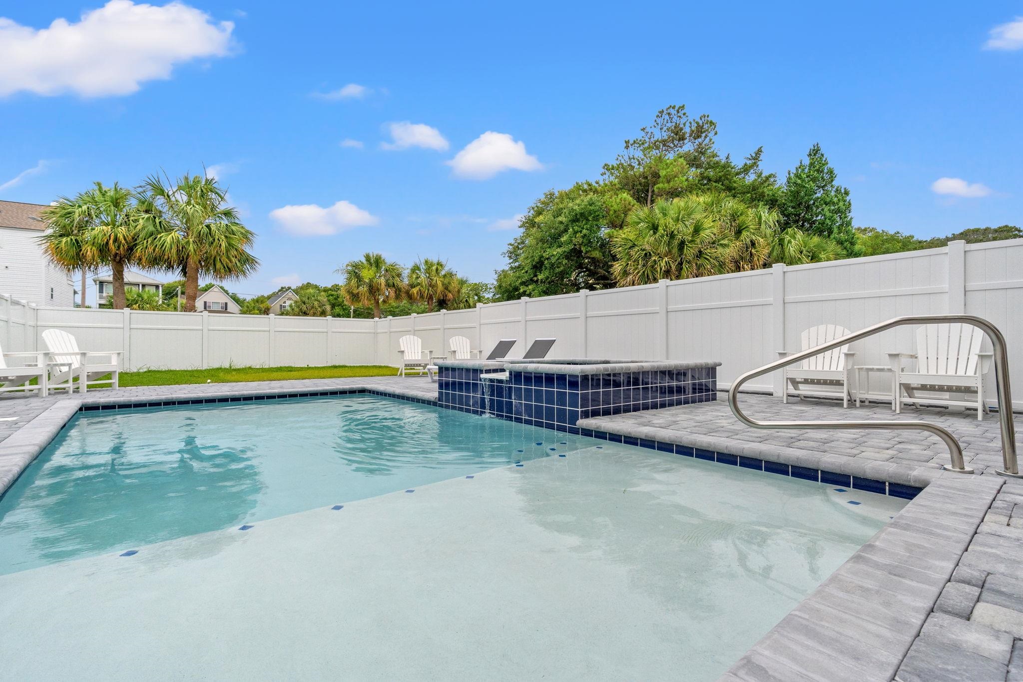 1211 N Waccamaw Dr.