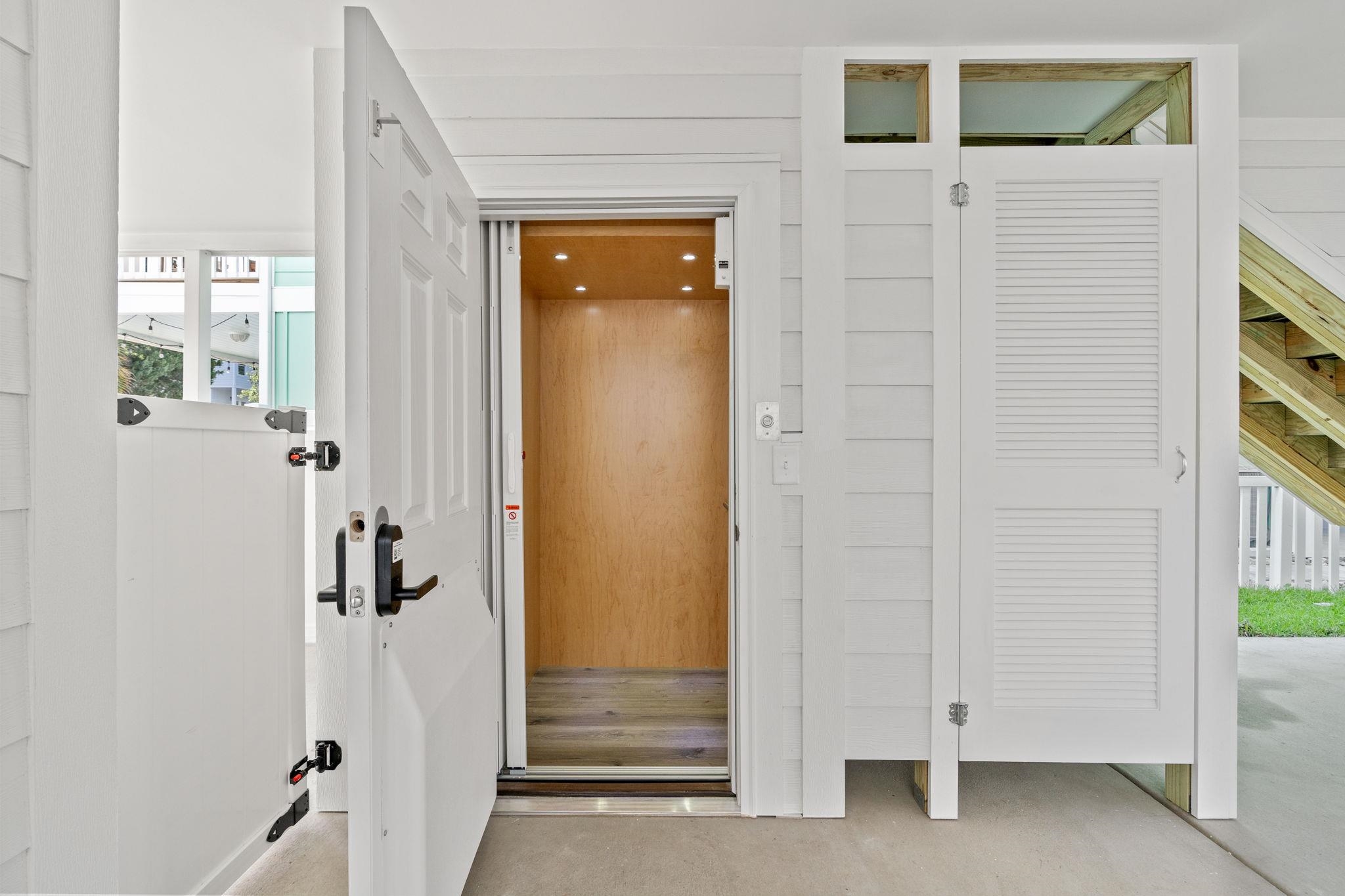 113 12th Ave. S