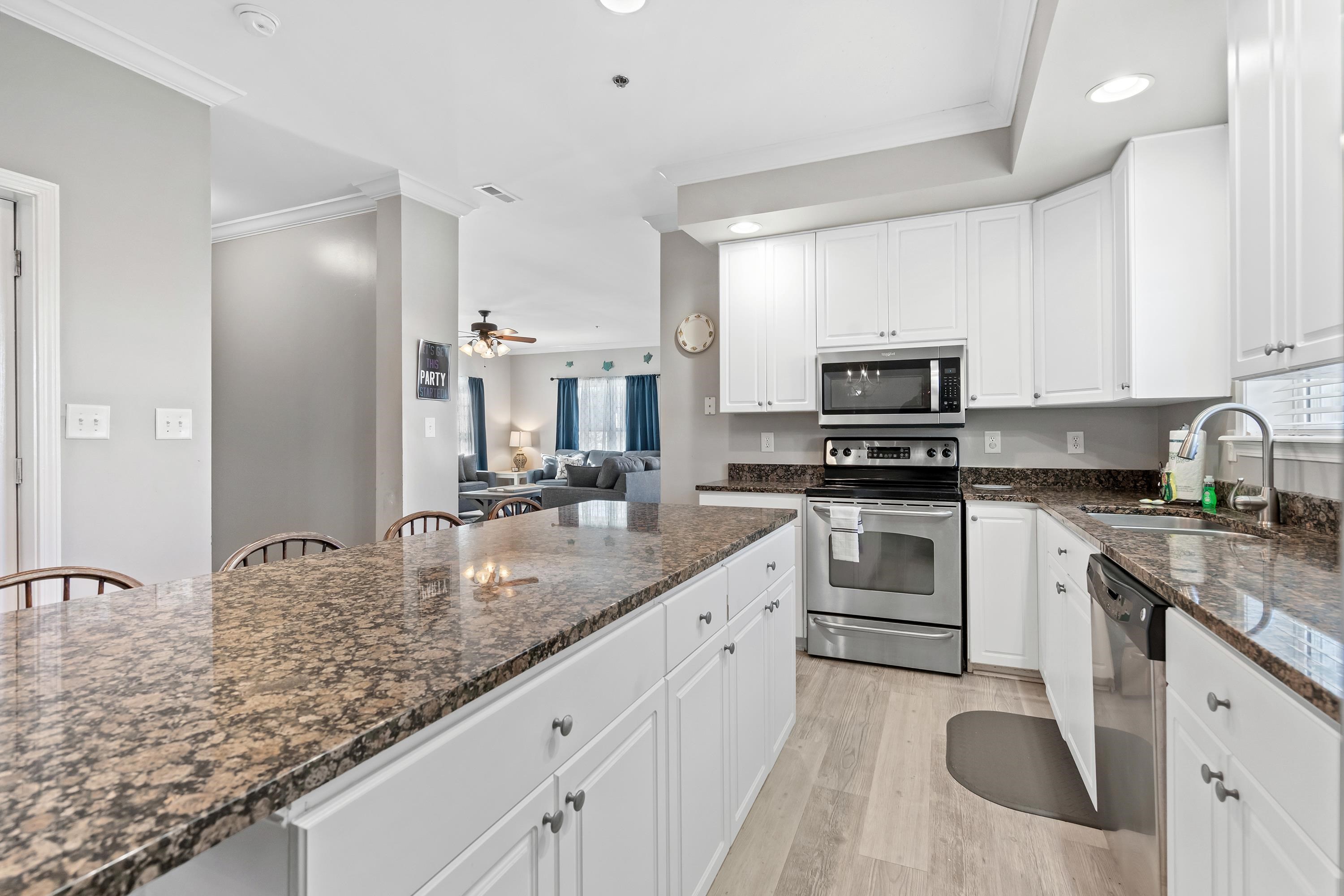 304 South Hillside Dr. Unit: B