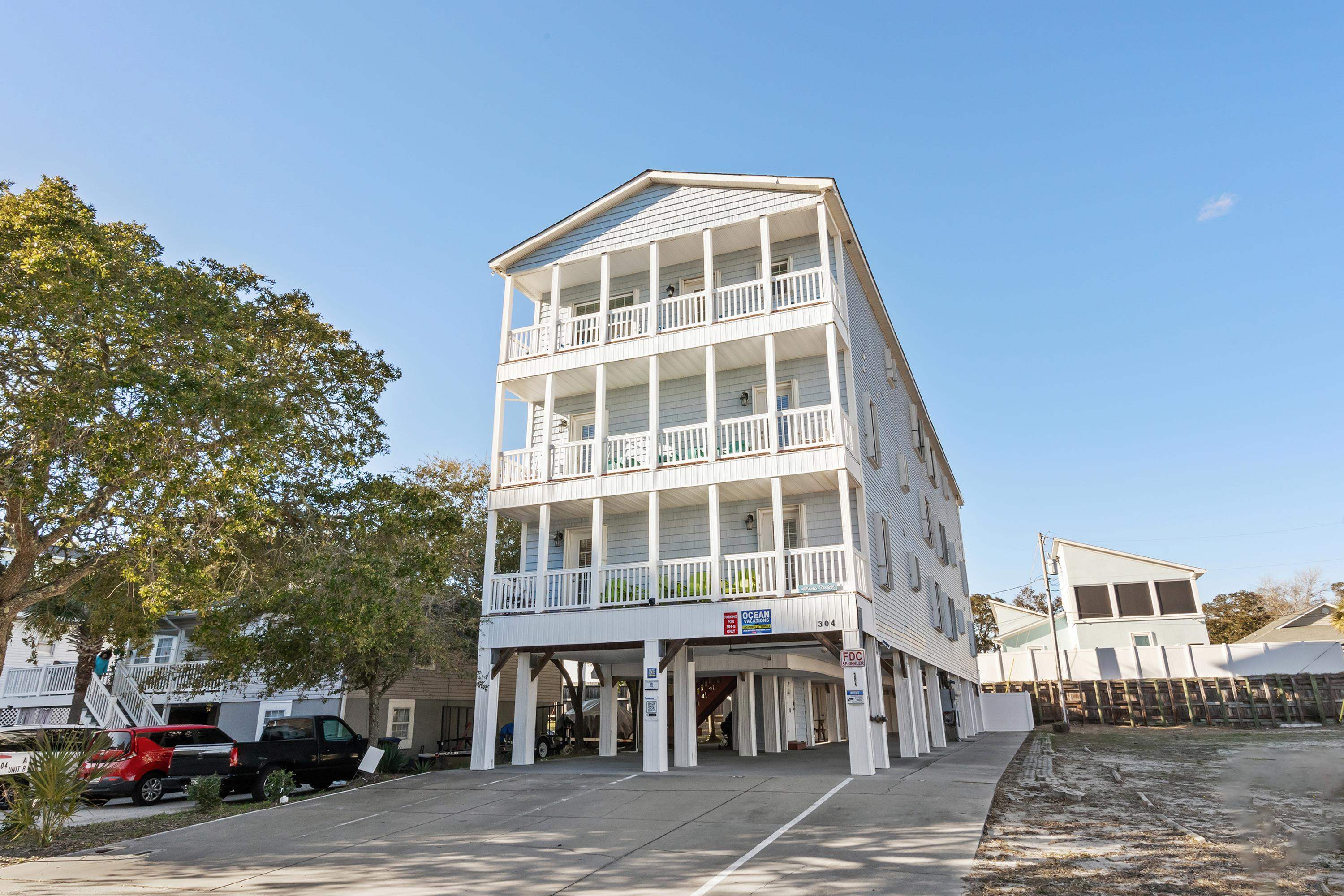 304 South Hillside Dr. Unit: B