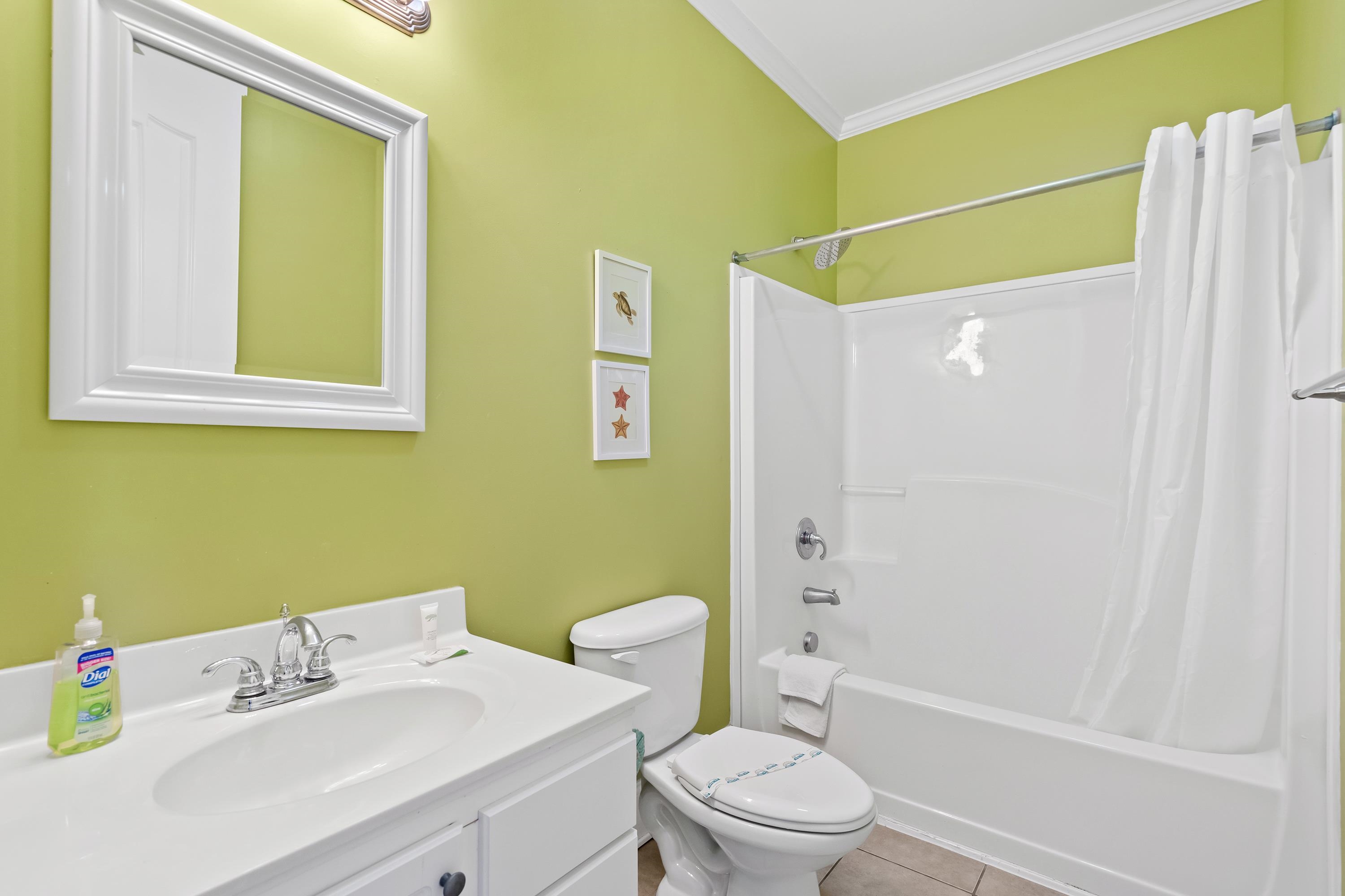 304 South Hillside Dr. Unit: B