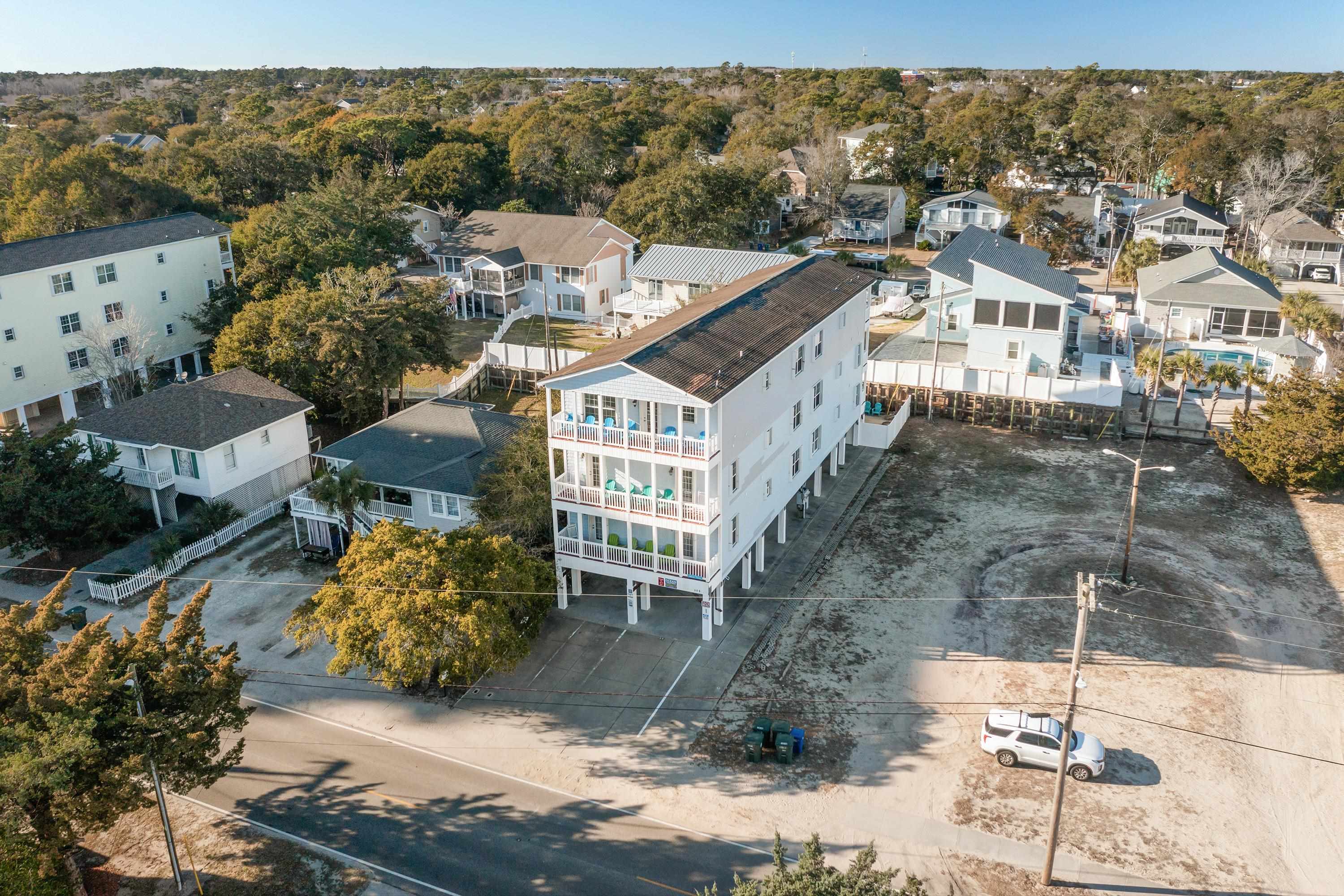 304 South Hillside Dr. Unit: B