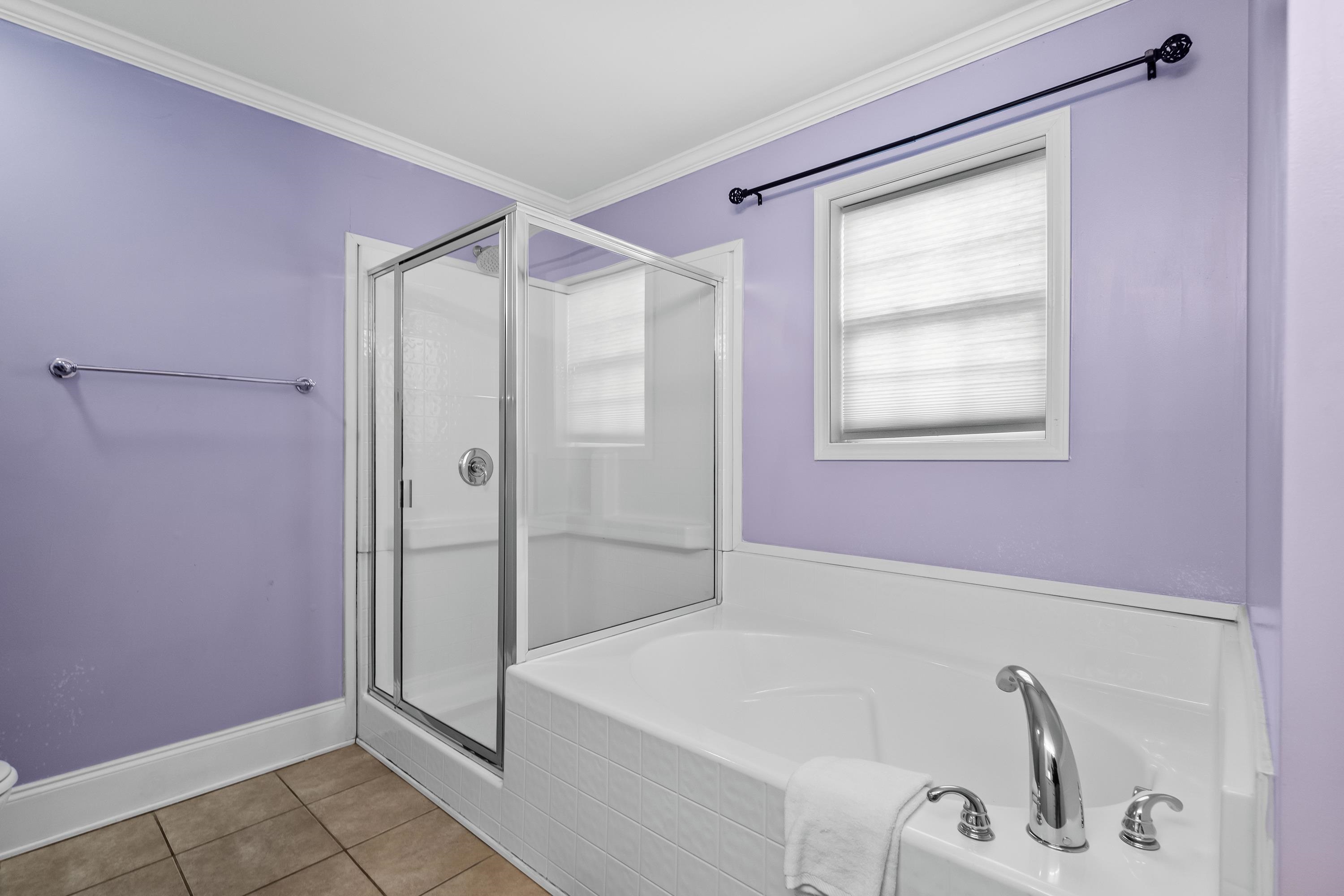 304 South Hillside Dr. Unit: B