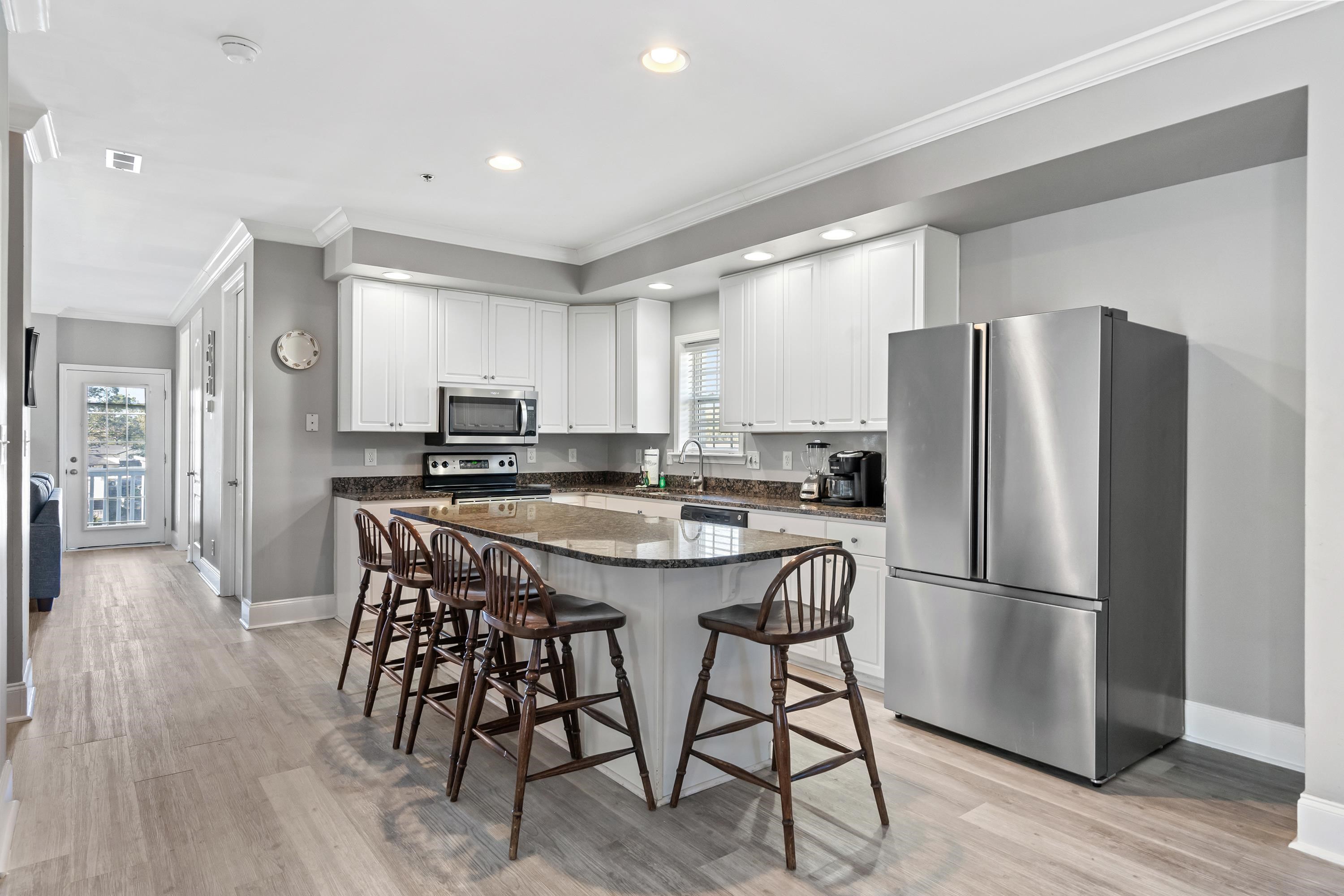 304 South Hillside Dr. Unit: B